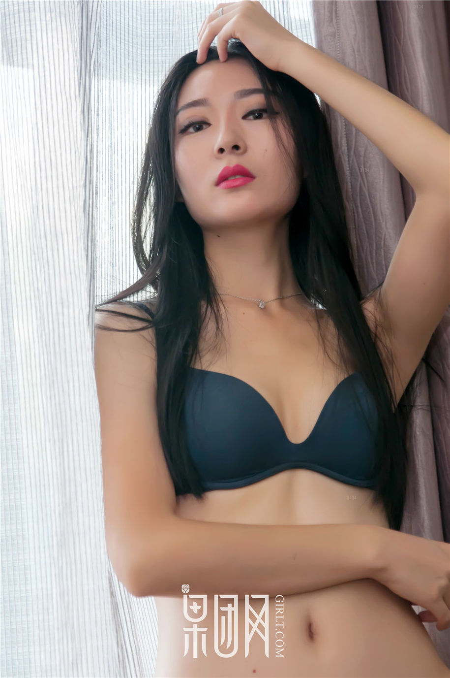 床上美女少妇温柔小娇妻性感内衣写真照(第9页)