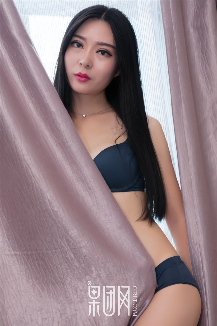 床上美女少妇温柔小娇妻性感内衣写真照(第17页)