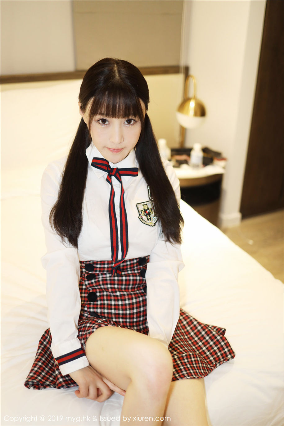 清纯可爱美女私房制服装高清诱惑图(第10页)