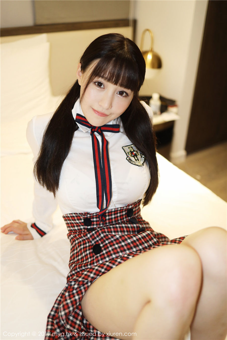 清纯可爱美女私房制服装高清诱惑图(第17页)