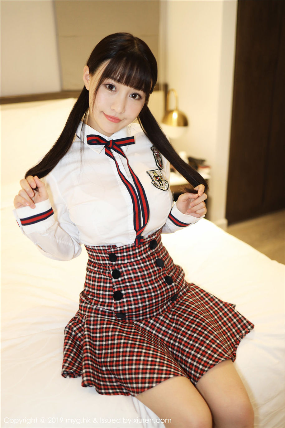 清纯可爱美女私房制服装高清诱惑图(第23页)