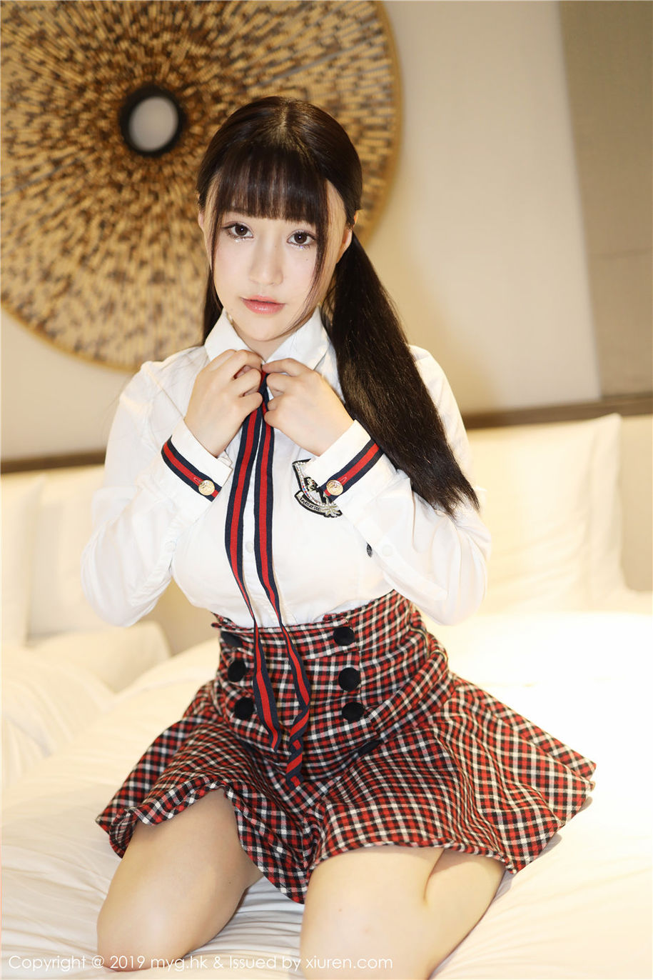 清纯可爱美女私房制服装高清诱惑图(第40页)