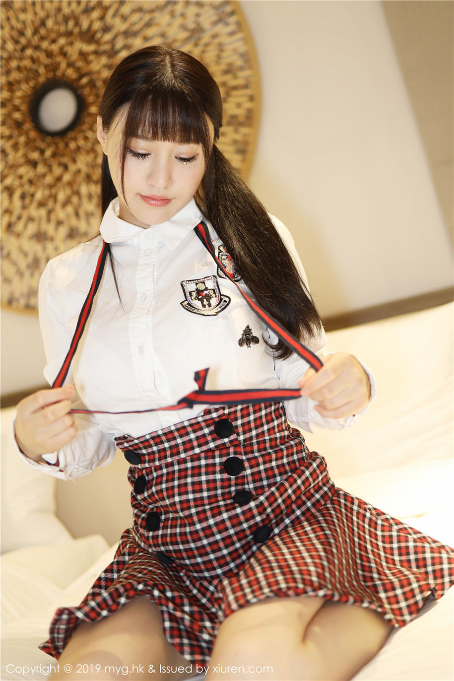 清纯可爱美女私房制服装高清诱惑图(第41页)