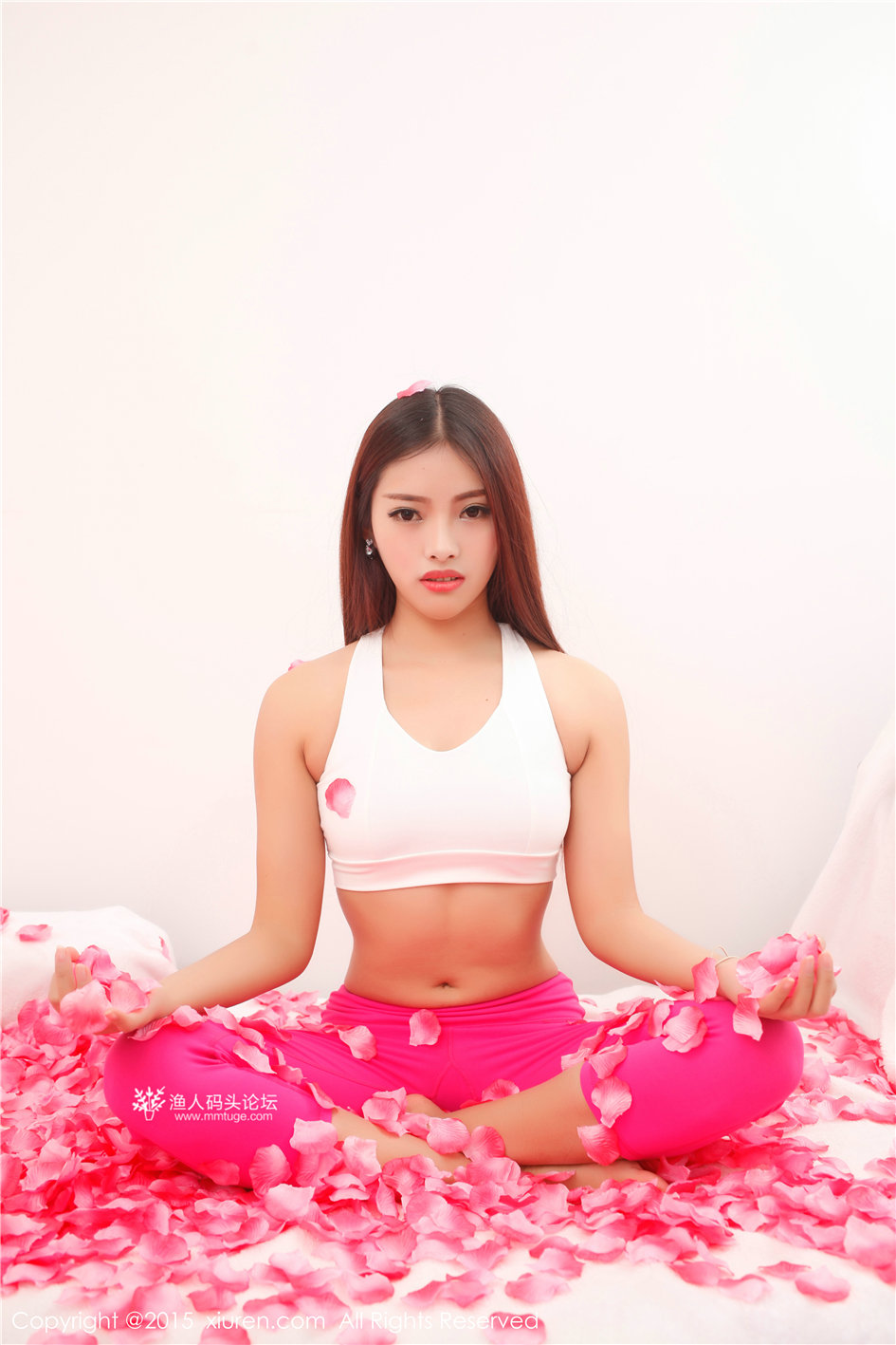 [秀人网]美女尹冰雅第243期套图(第27页)