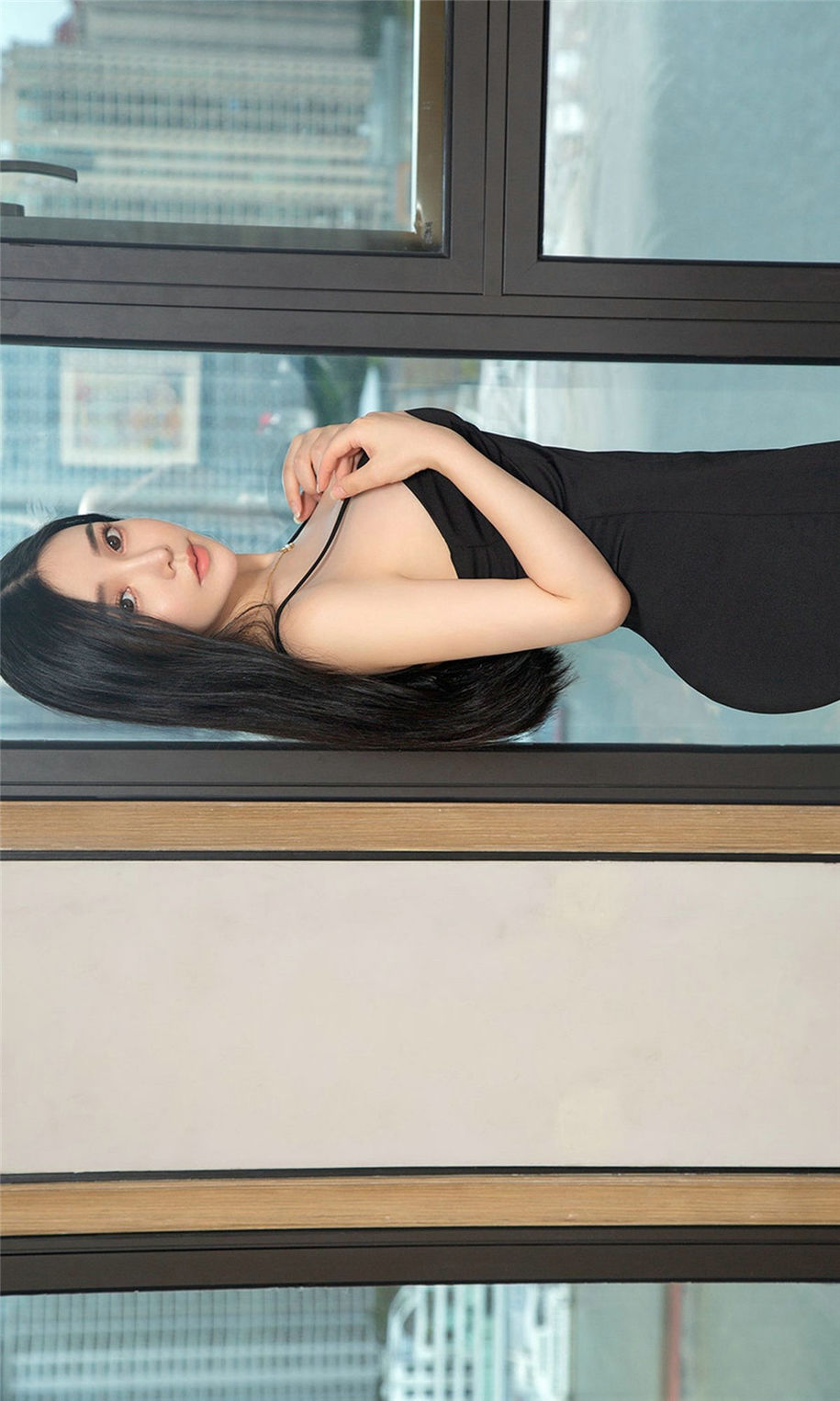 气质美女杨子芯蕾丝透视装诱惑写真图片(第20页)