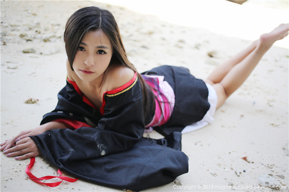 [美媛馆]moa******性感和服海边随性写真图片Vol.182(第28页)