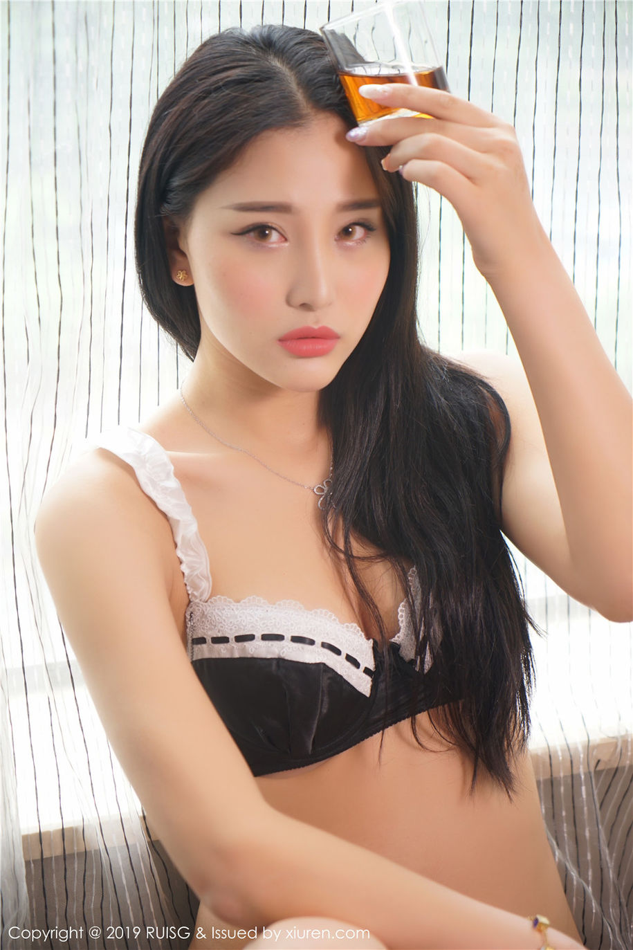 极品美女楚楚baby浴室性感写真集(第49页)