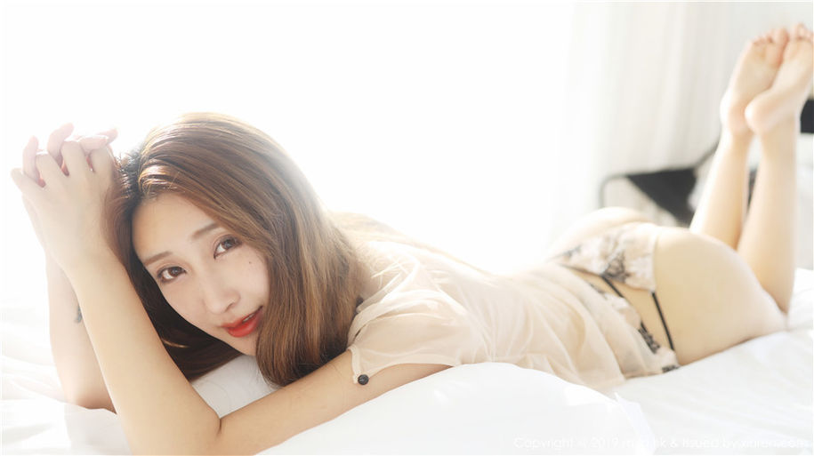 可爱美女奈美nana透视装美乳诱惑私拍图片(第29页)