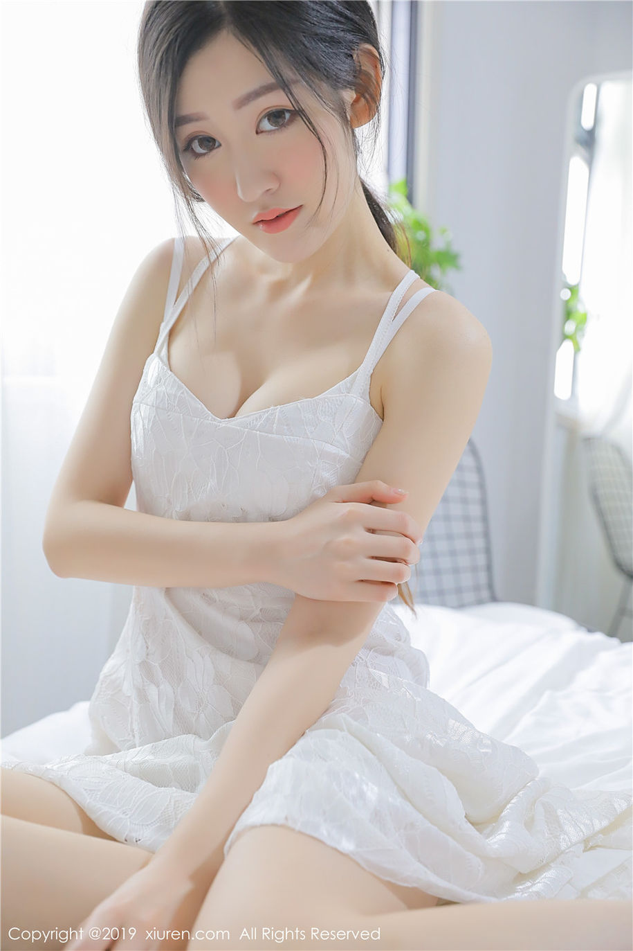 小清新美女沈梦瑶低胸装养眼乳沟诱惑私房照(第25页)