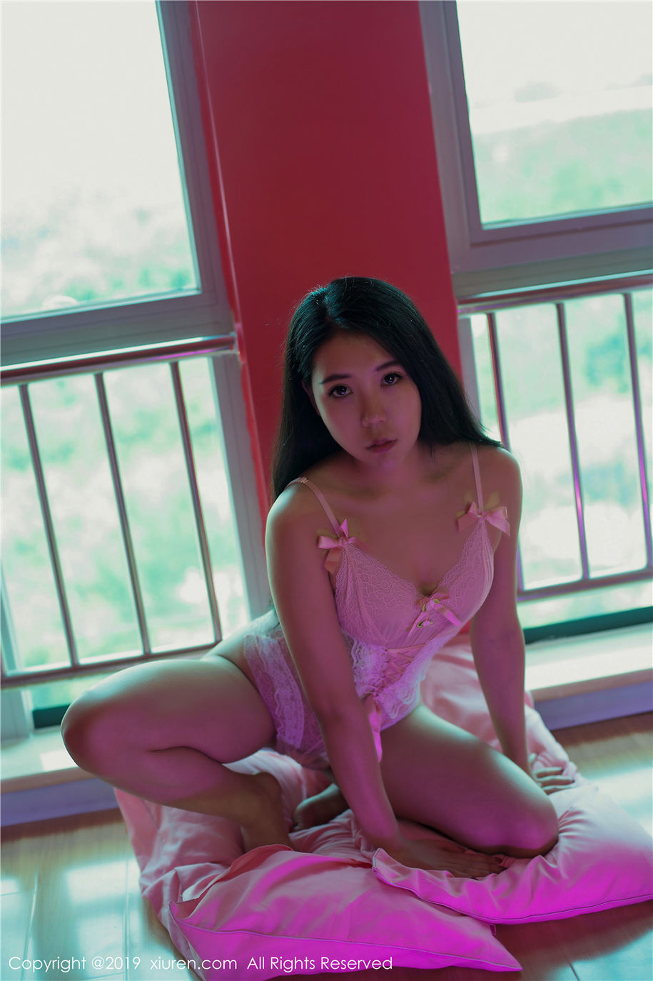 妖艳少妇放空lily透视装大尺度人体写真(第15页)