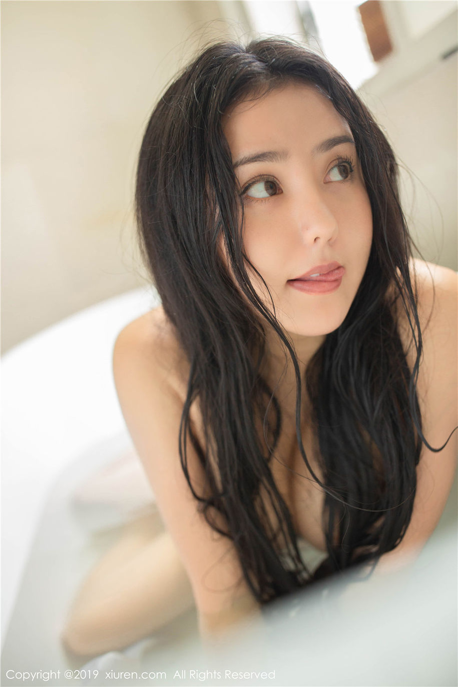 丰满熟女Manuela玛鲁娜情趣内衣湿身诱惑写真(第38页)