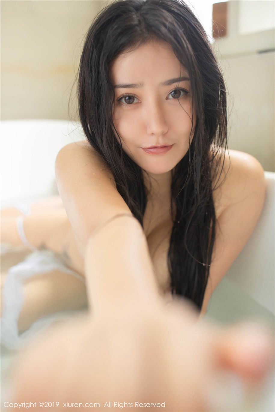 丰满熟女Manuela玛鲁娜情趣内衣湿身诱惑写真(第44页)