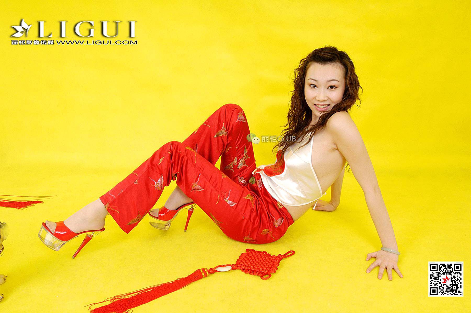 璐璐《新春丝足》 [丽柜LIGUI] 网络丽人 写真集(第25页)