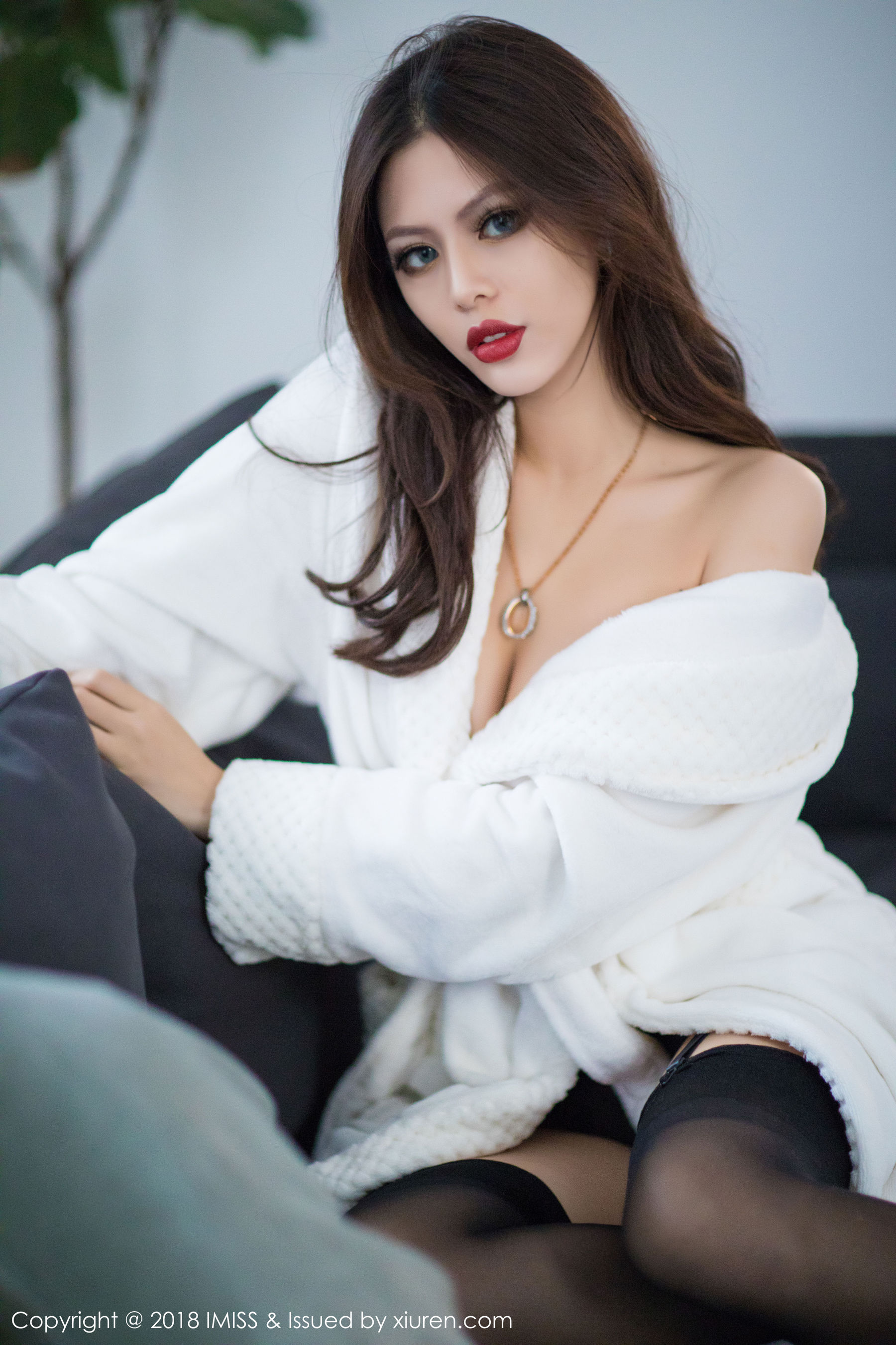 若彤boomboom《高挑美女的黑丝魅惑》 [爱蜜社IMiss] Vol.231 写真集(第14页)
