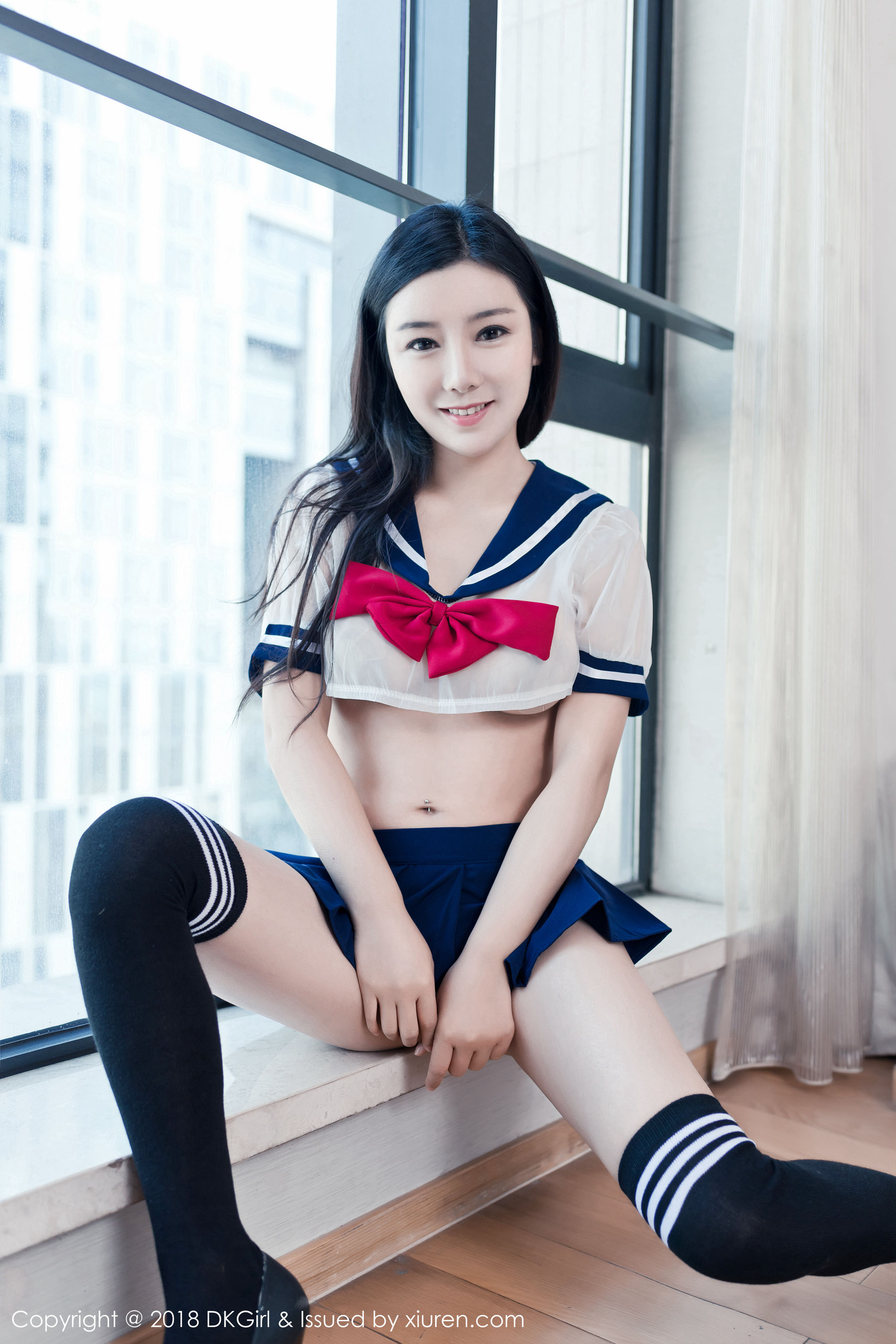 媛美人《甜美校服系列+情趣SM内衣》 [御女郎DKGirl] Vol.061 写真集(第16页)