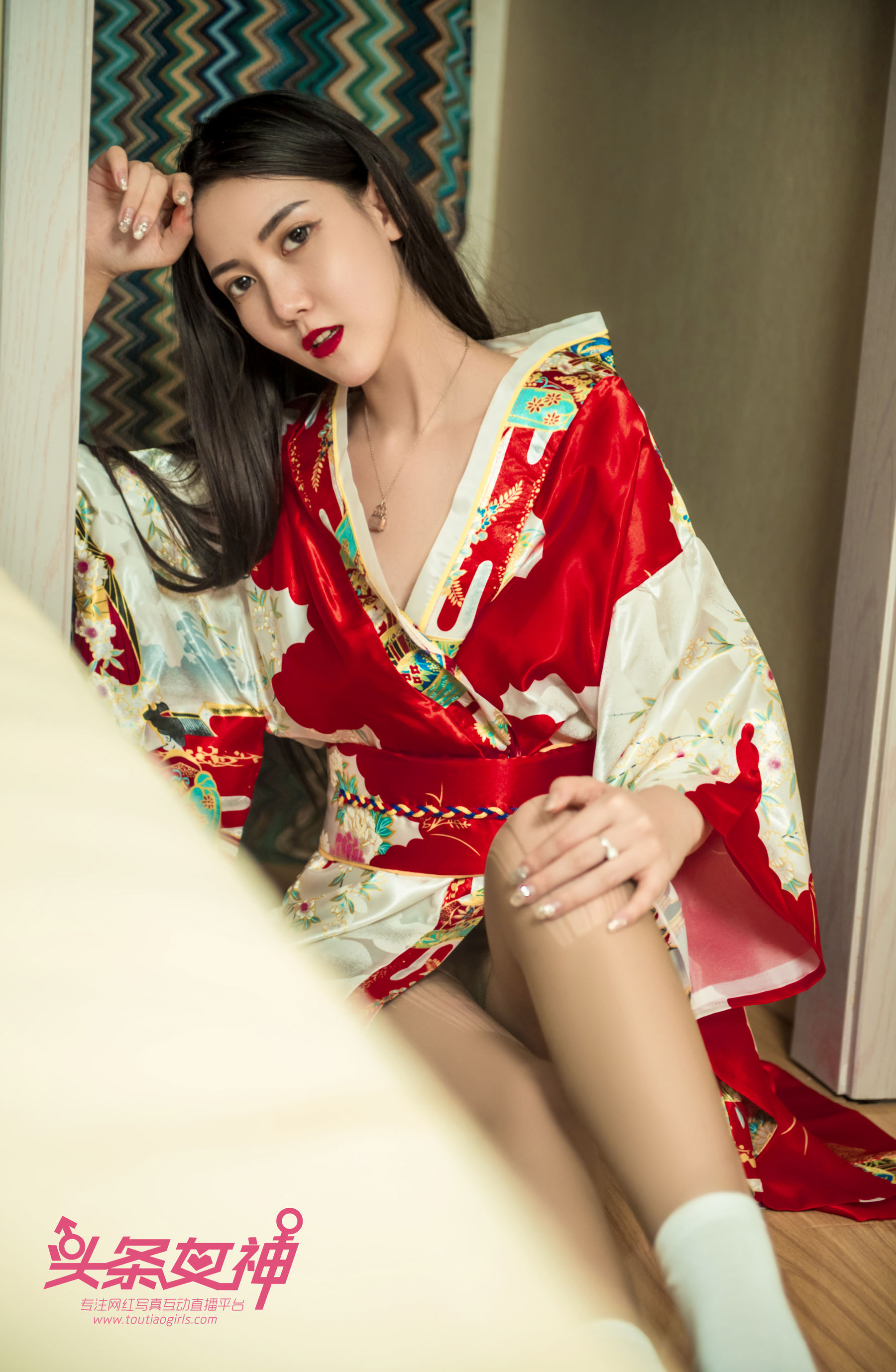 冯雪娇《和服之韵》 [头条女神Toutiaogirls] 写真集(第37页)
