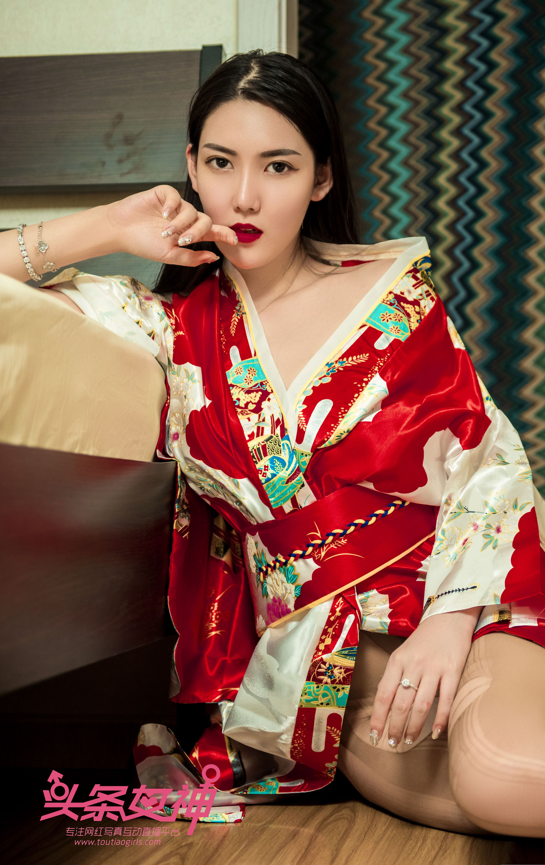 冯雪娇《和服之韵》 [头条女神Toutiaogirls] 写真集(第41页)