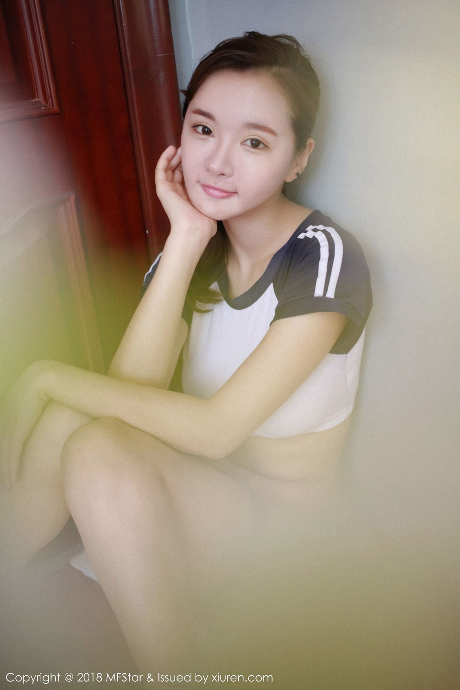 [MFStar模范学院] Vol.129 佳佳JiaJia - 水手服少女 写真套图[44](第32页)