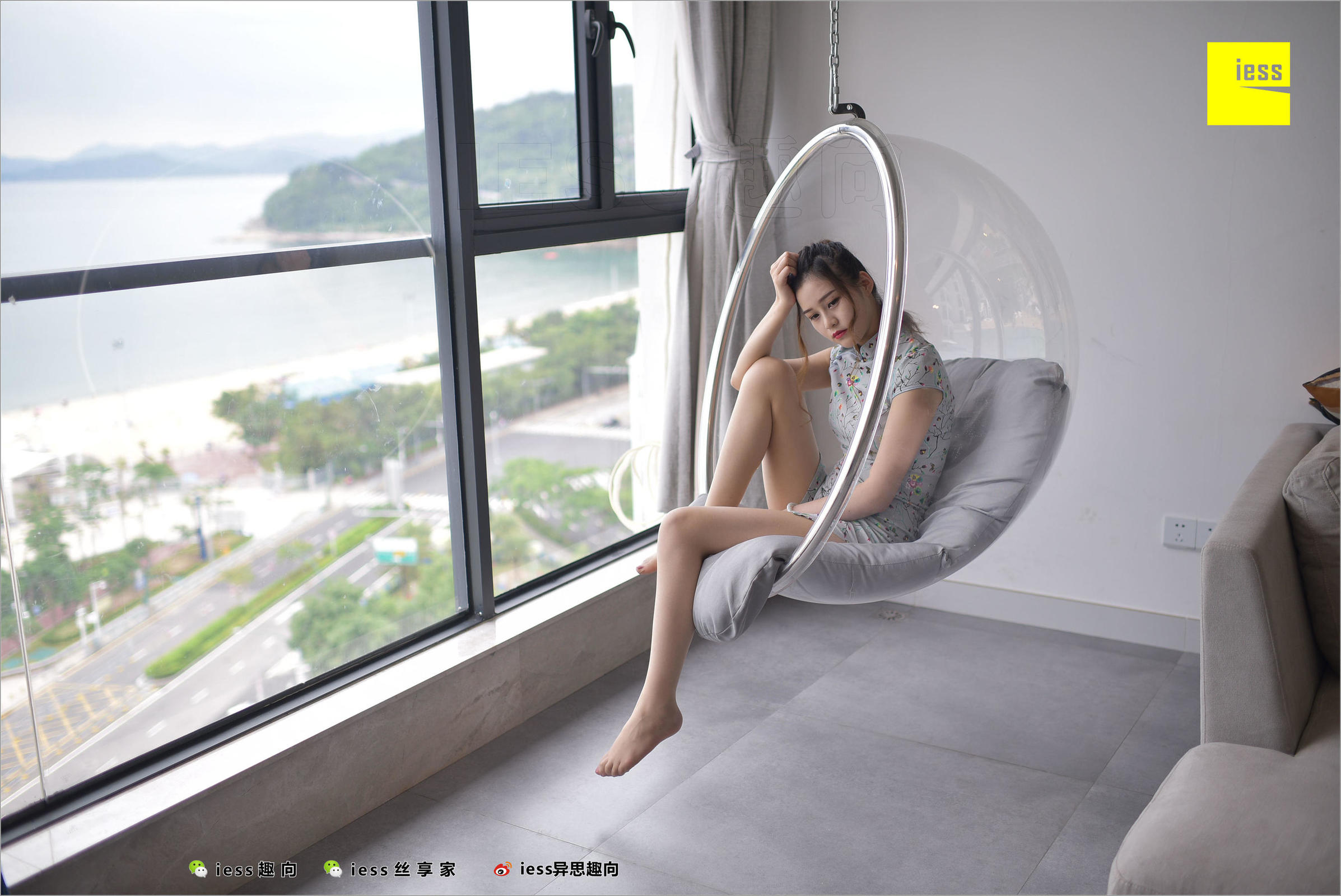 [IESS异思趣向] 丝足便当247 九妹 《九妹的短旗袍》美腿丝足写真套图[97](第92页)