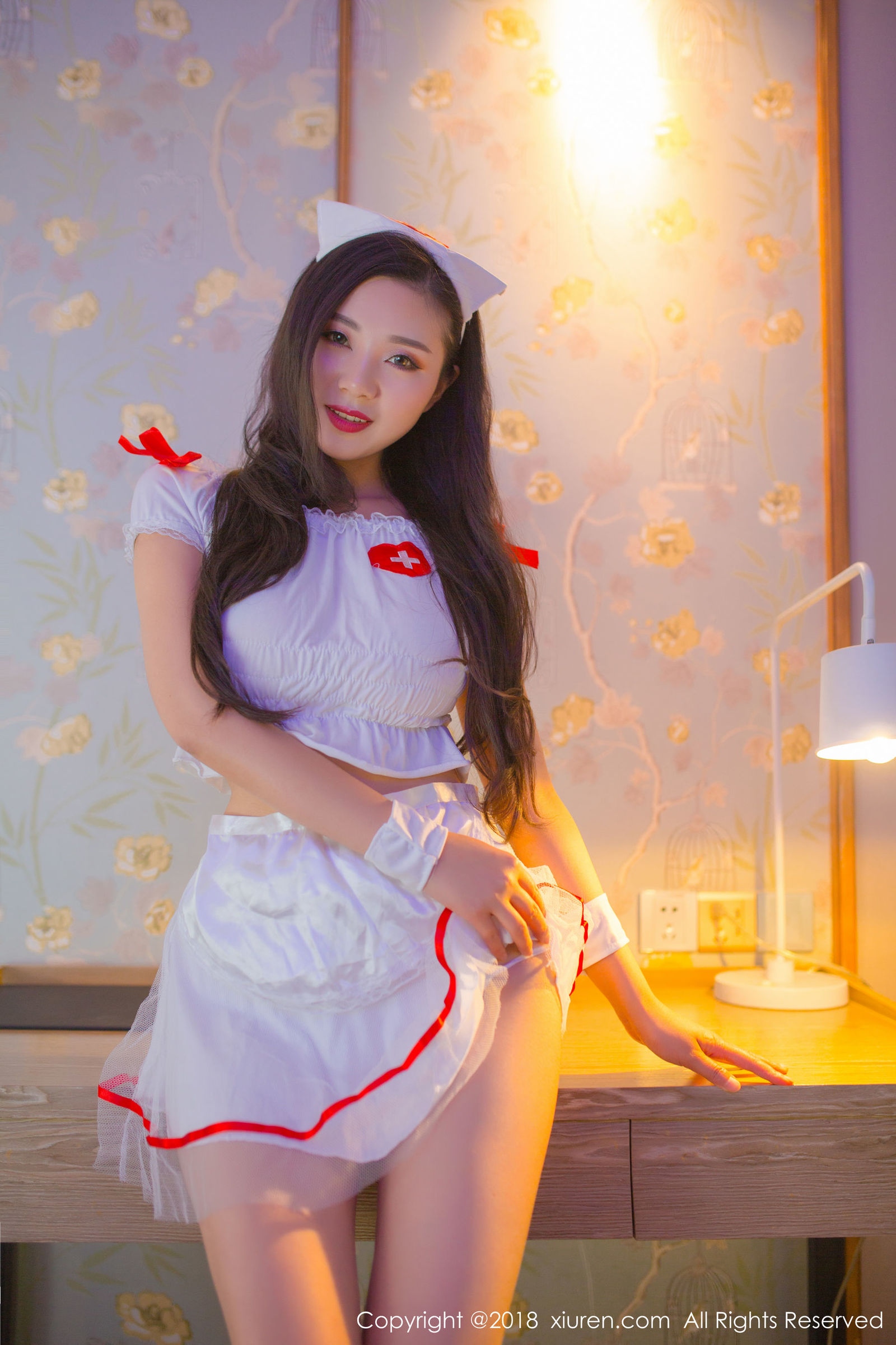 [XIUREN秀人网] No.1052 模特@宋-KiKi护士制服写真[54](第27页)