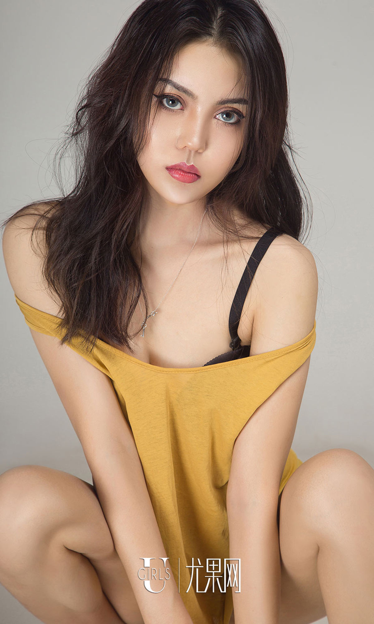 [Ugirls尤果圈爱尤物] No.1171 明娜 - 逆光 写真套图[35](第13页)