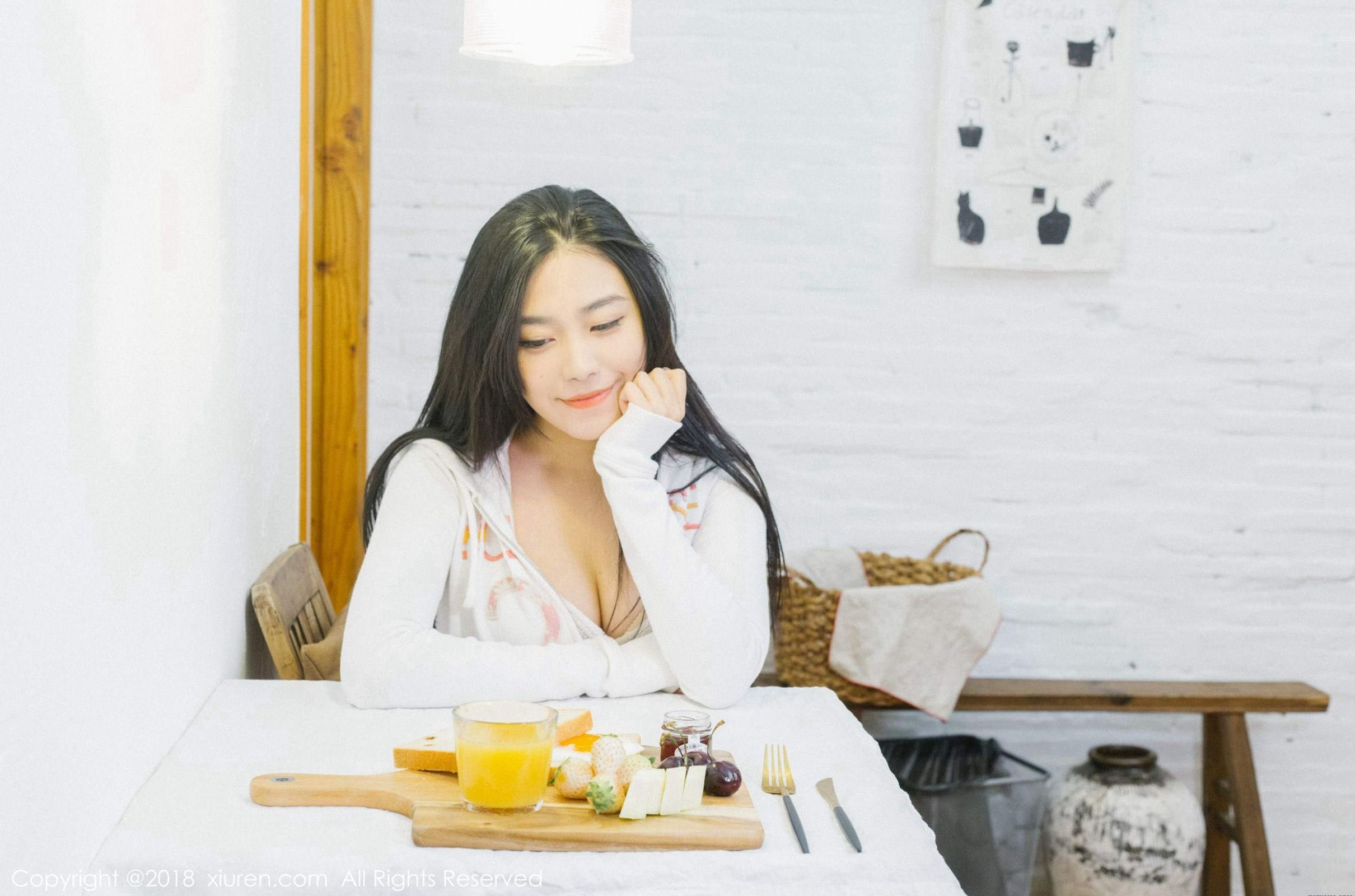 [XIUREN秀人网] No.1024 许诺Sabrina - 早安女友系列写真[82](第58页)