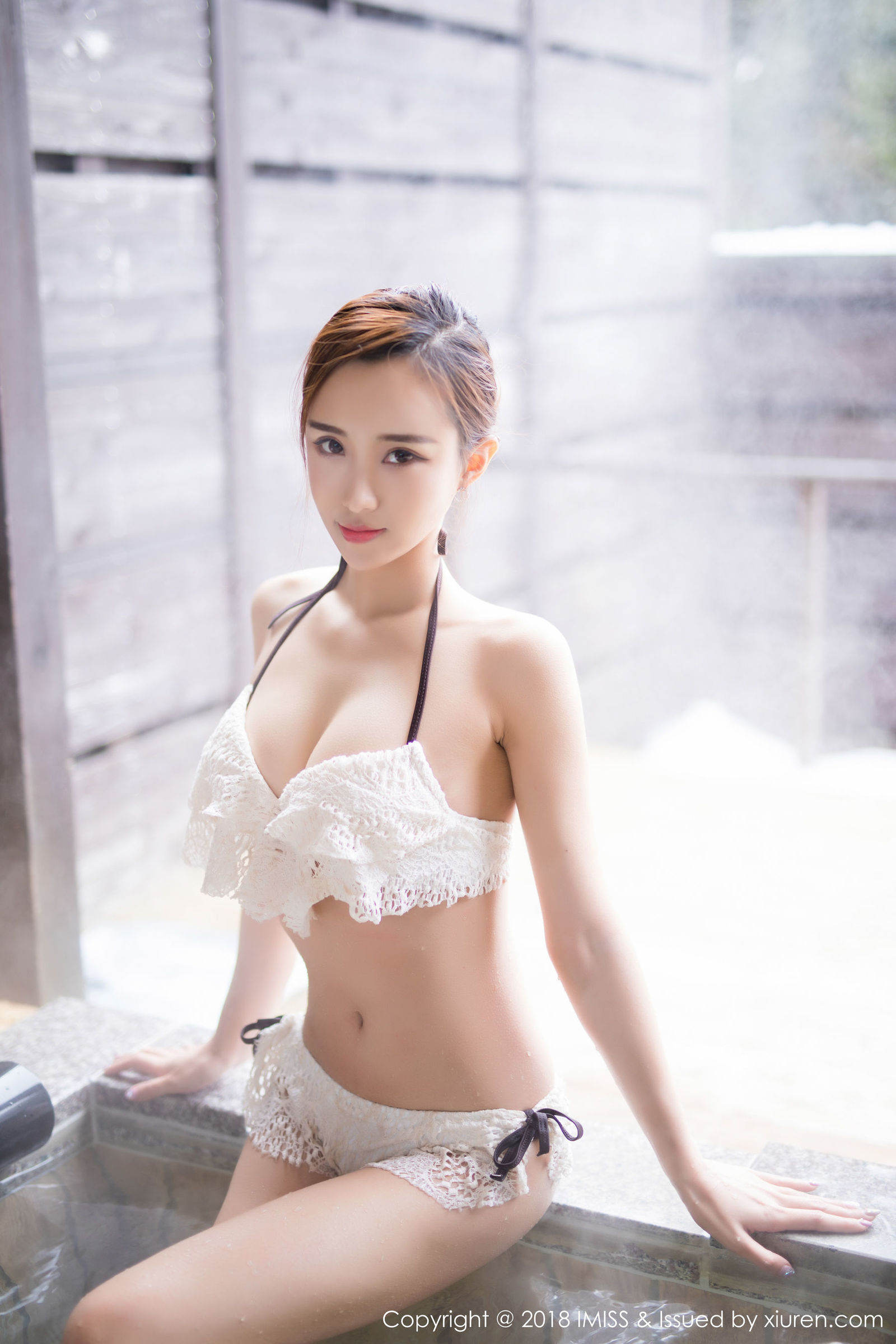 [IMiss爱蜜社] Vol.235 模特猫宝 - 眼镜职业黑丝OL写真套图[52](第35页)