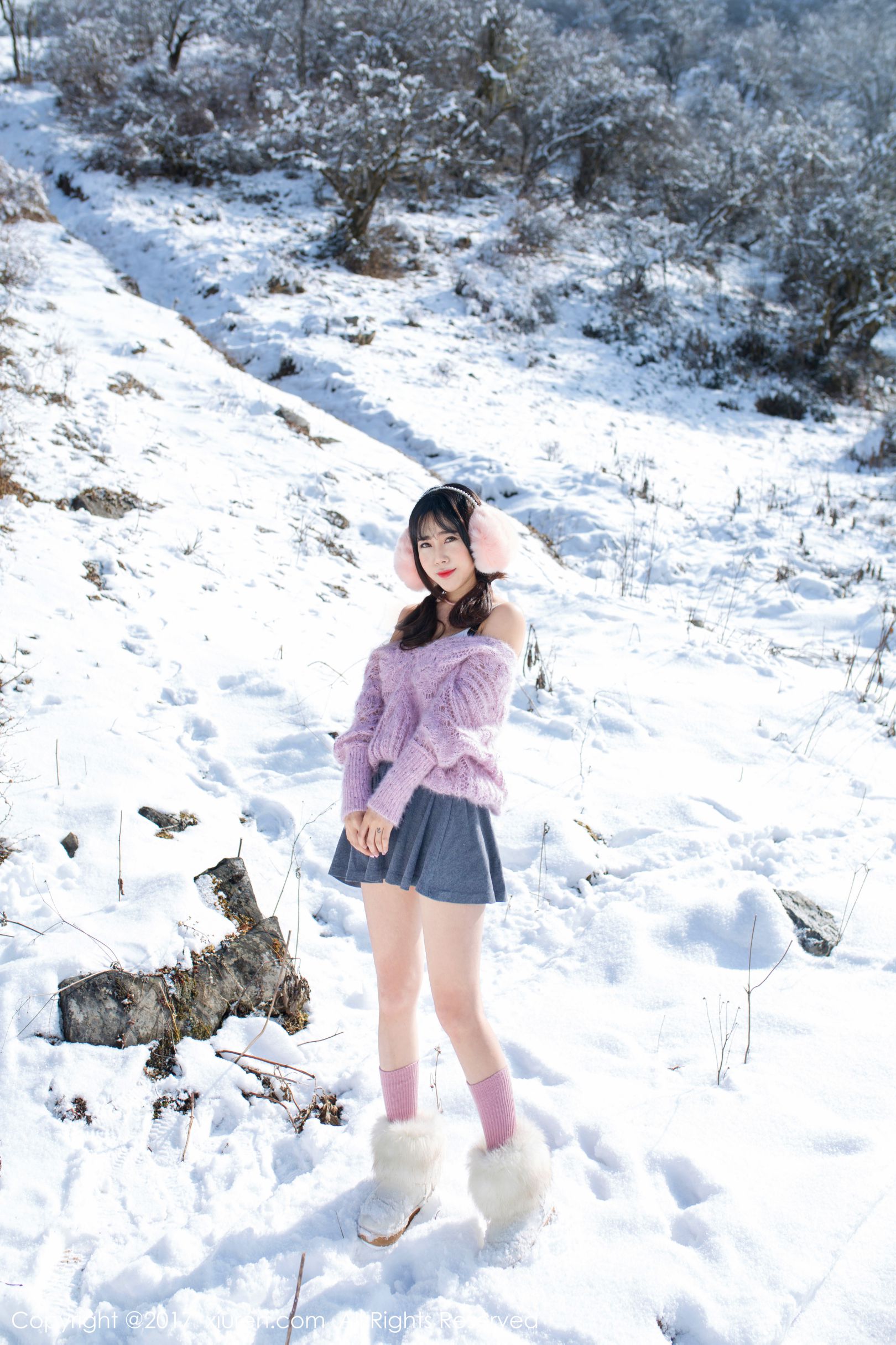 [XiuRen秀人网] No.720 兜豆靓Youlina - 天雪地第二套写真图片[51](第4页)