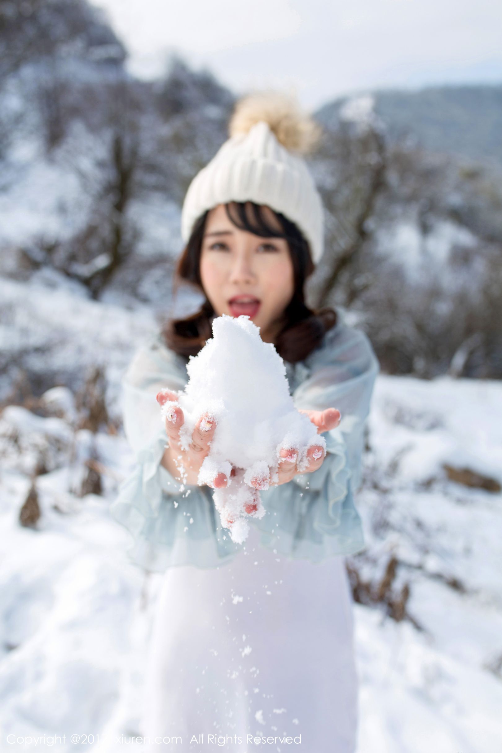 [XiuRen秀人网] No.720 兜豆靓Youlina - 天雪地第二套写真图片[51](第46页)
