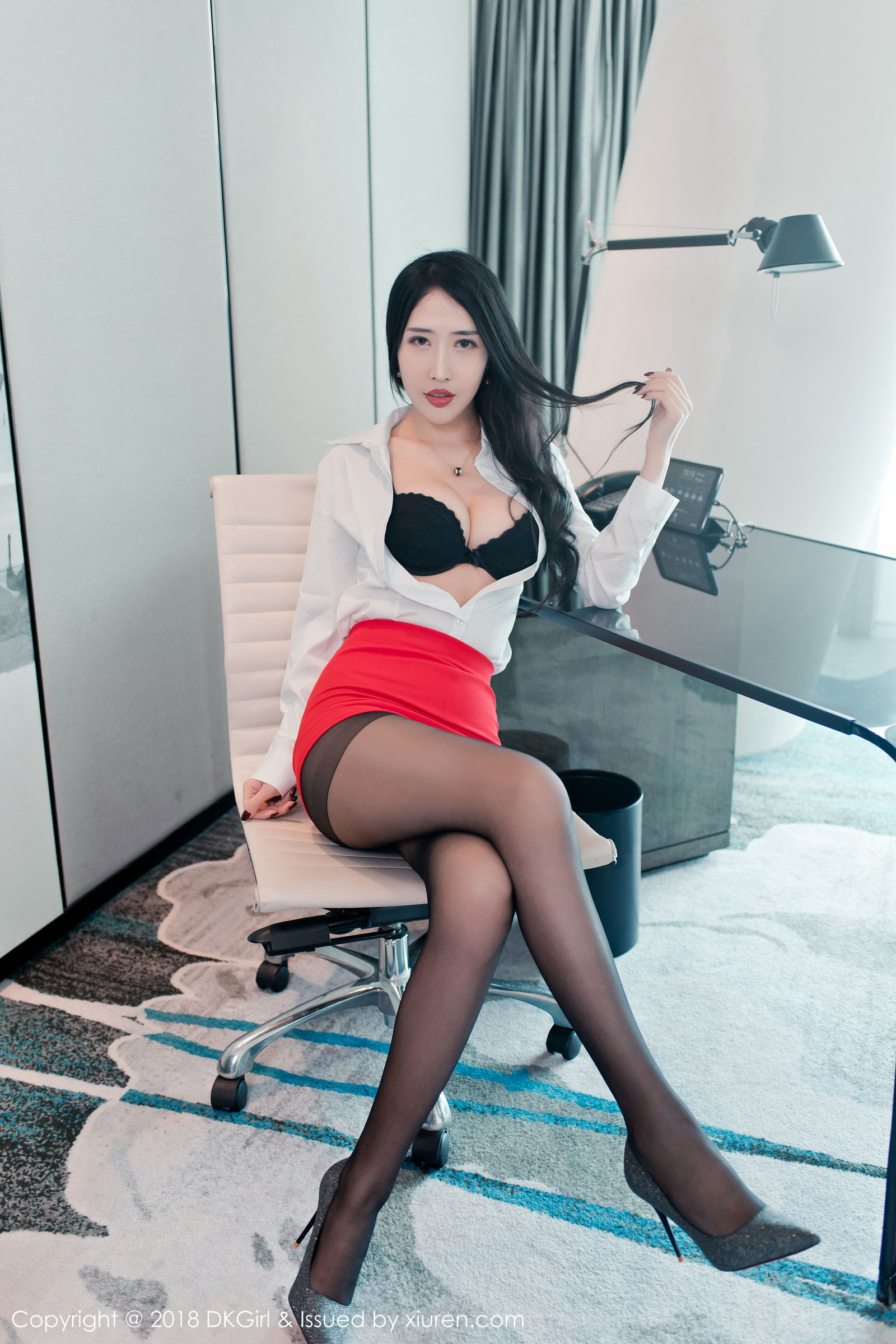 [DKGirl御女郎] Vol.068 余馨妍 - 175长腿美人[52](第34页)