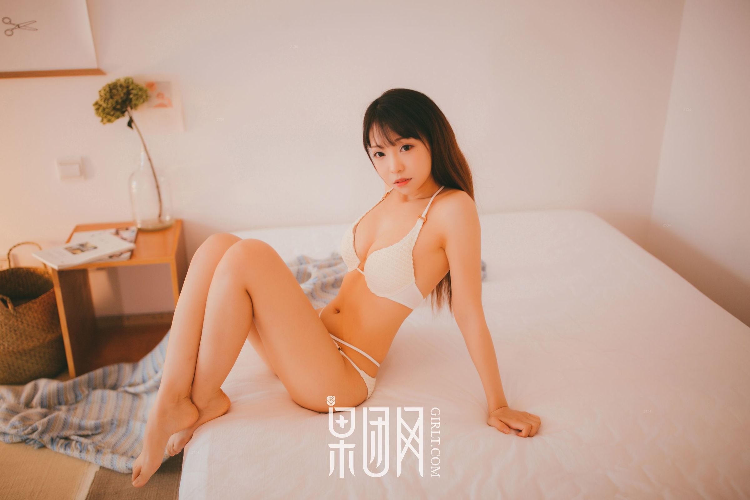 [Girlt果团]熊川纪信 No.025 水花花不是水哗哗 - 童颜巨乳+日系萌女=萝莉养成记！(第34页)