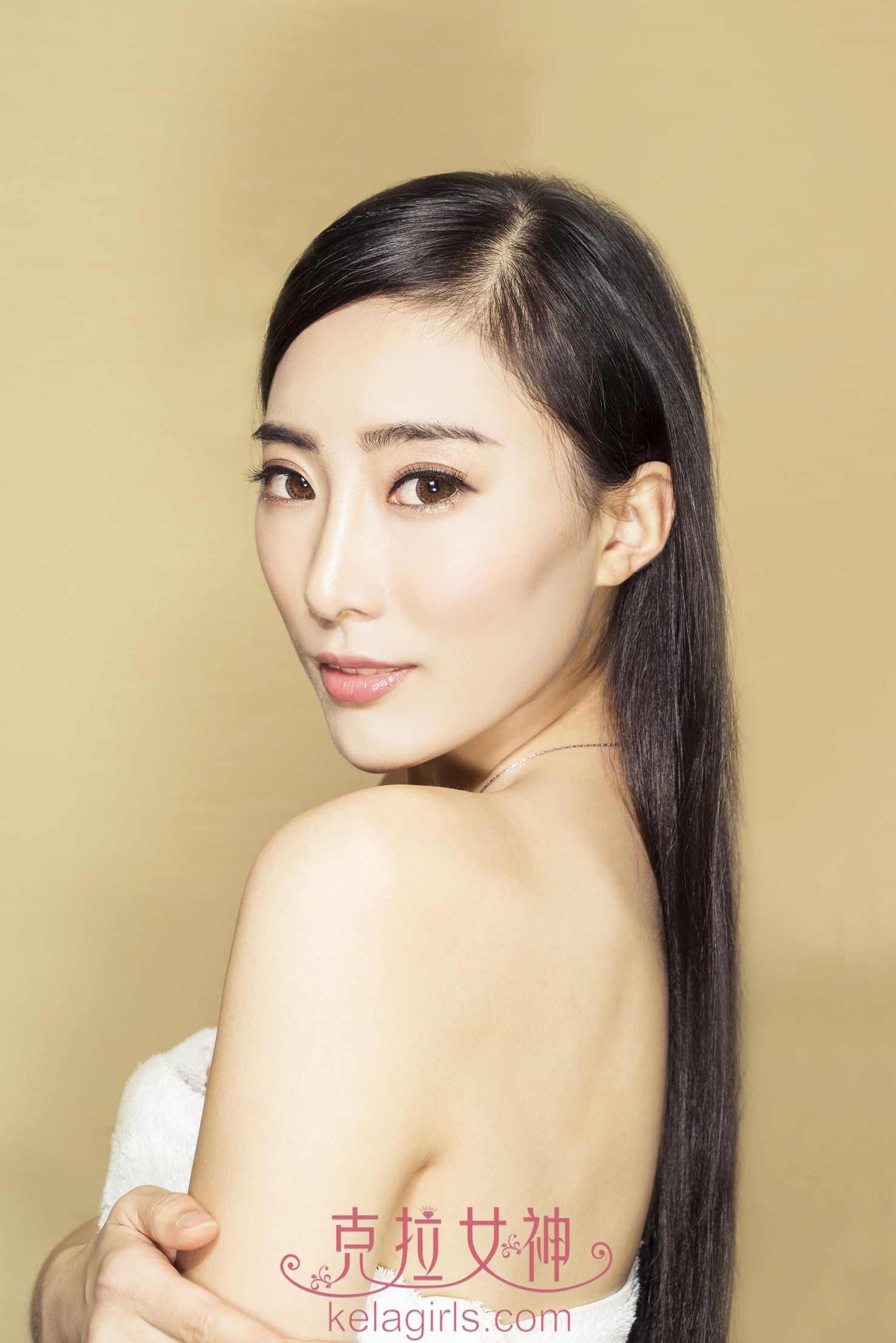 [KeLaGirls克拉女神] 颖儿《超模情报员》写真图片[25](第23页)