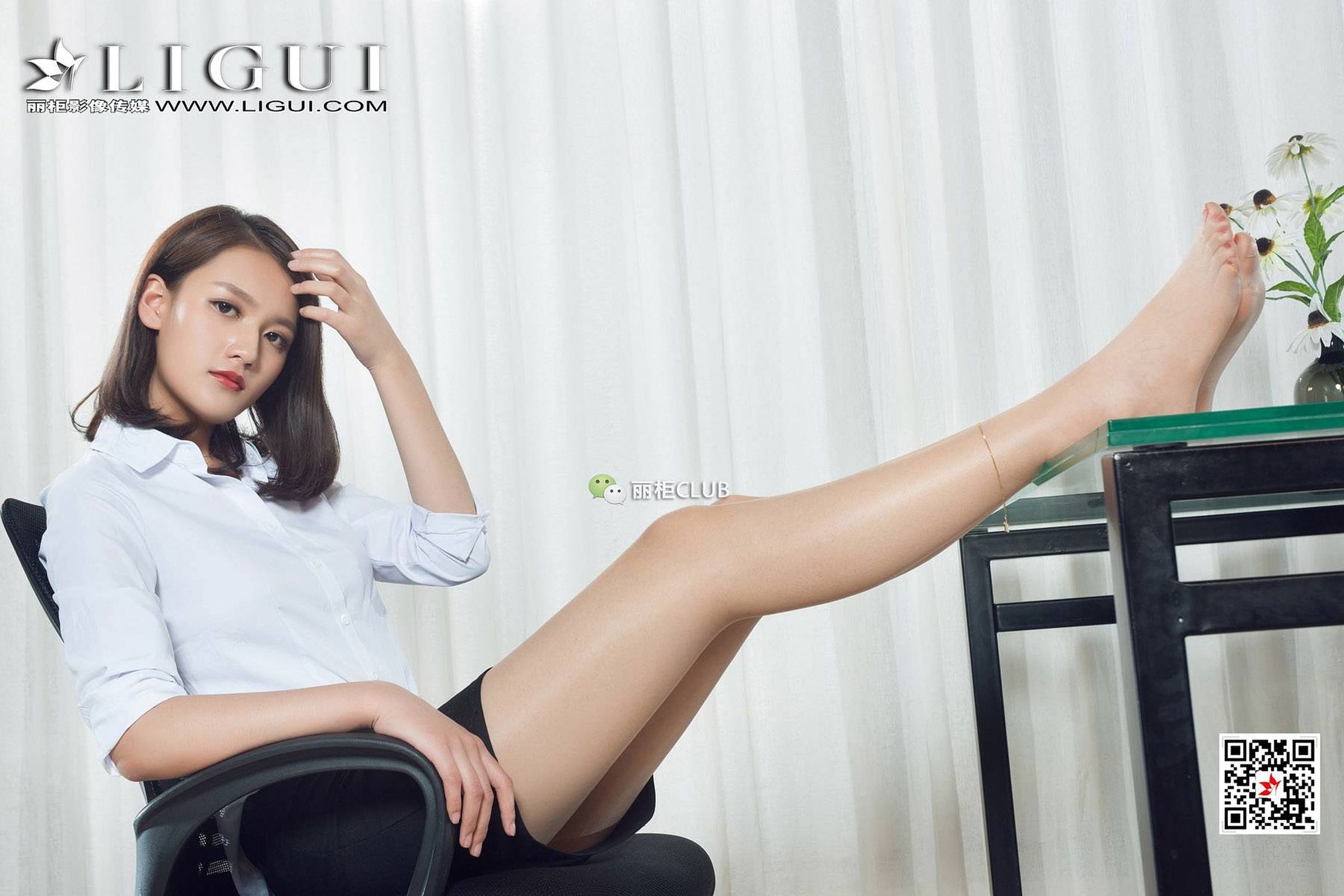 [LIGUI丽柜] 2018-04-24 腿模莹莹 丝足美脚写真[57](第41页)