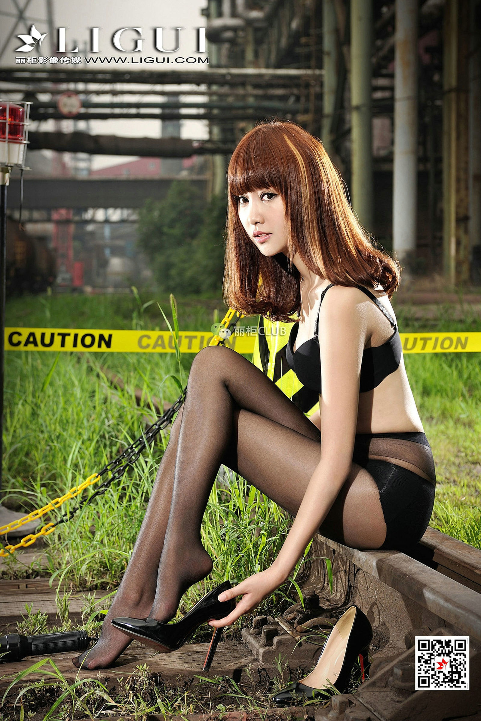 [Ligui丽柜] 2018-01-08 Model 腿模笑笑 - 美腿丝足写真[99](第89页)