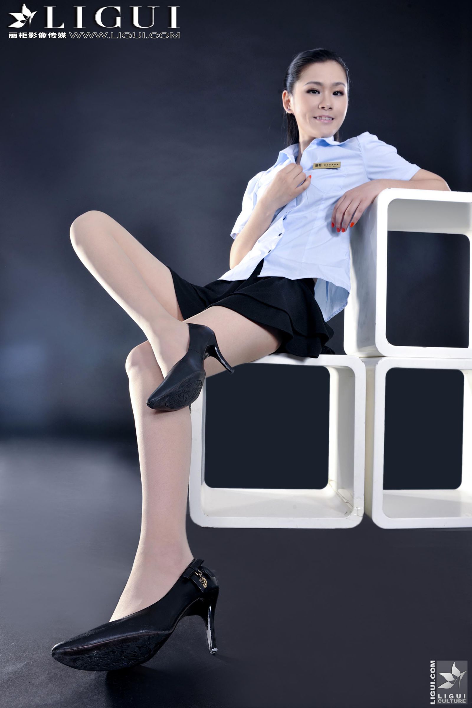 [LIGUI丽柜] 凌凌 - 迷你超短裙制服【全集】[89](第20页)