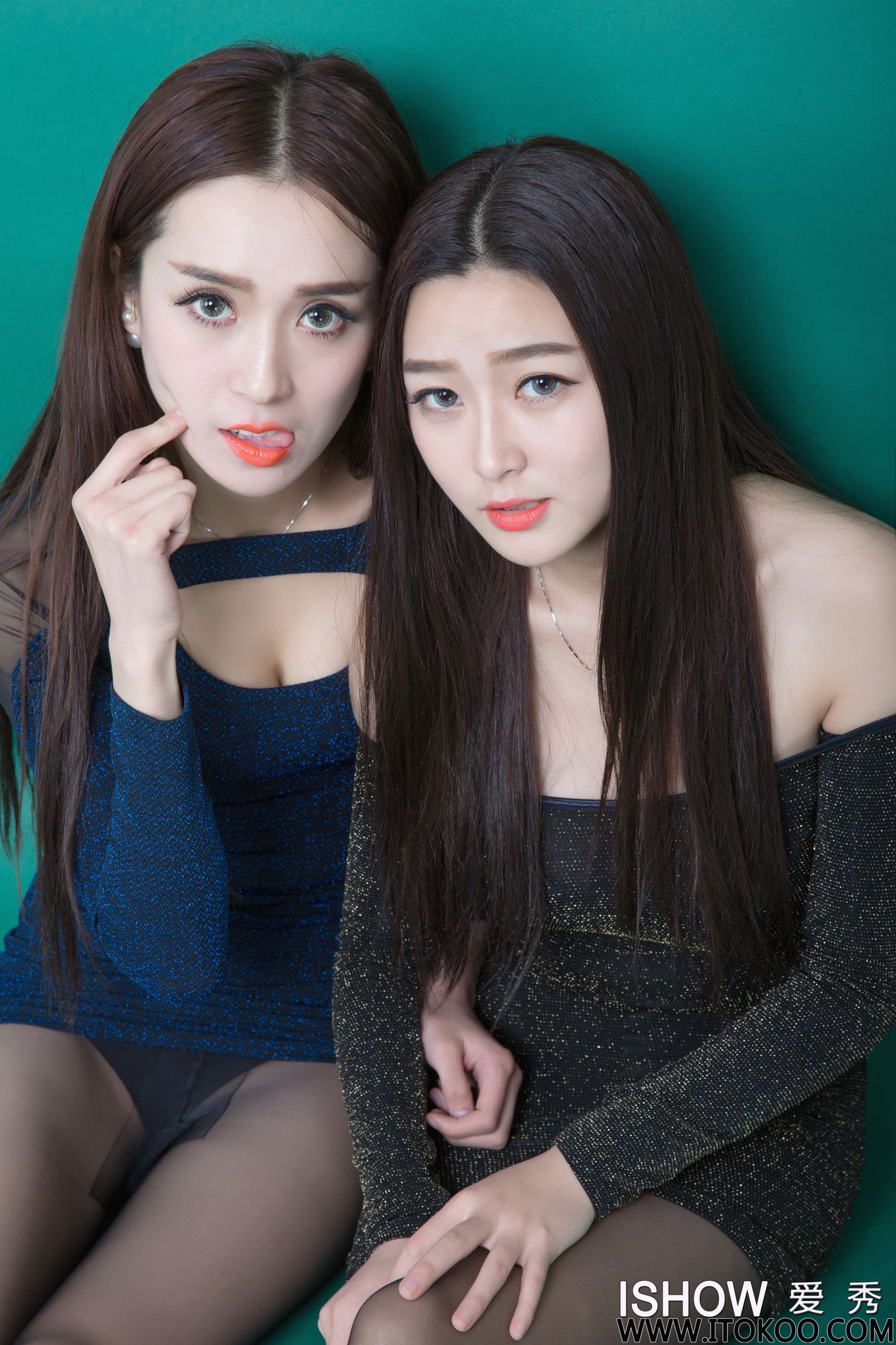 [ISHOW爱秀] No.033 小汝Ruby&小煜CC - 黑丝套裙 写真套图[35](第32页)