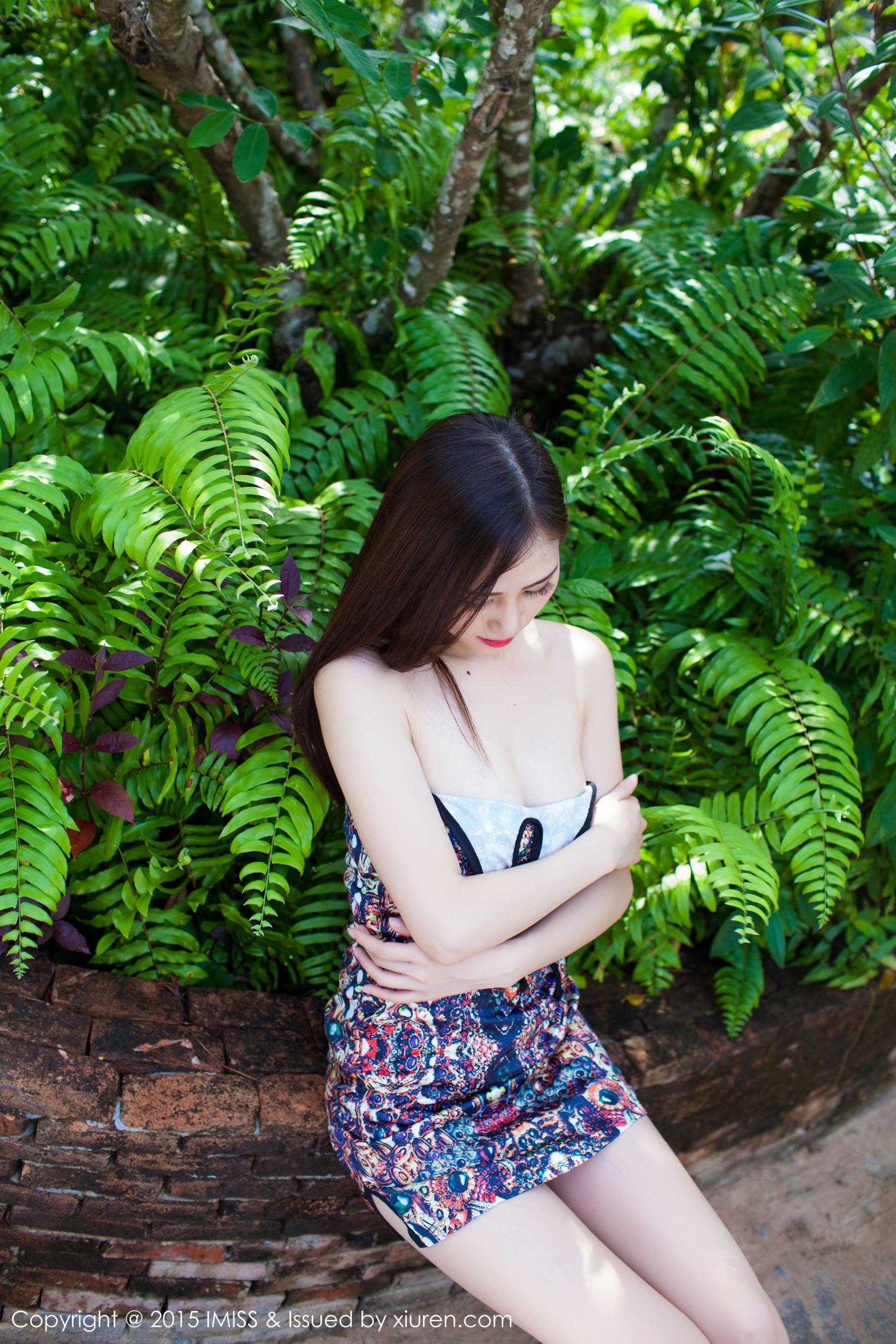 [IMISS爱蜜社] VOL.030 SISY思 - 旗袍+晚礼裙写真套图[53](第21页)