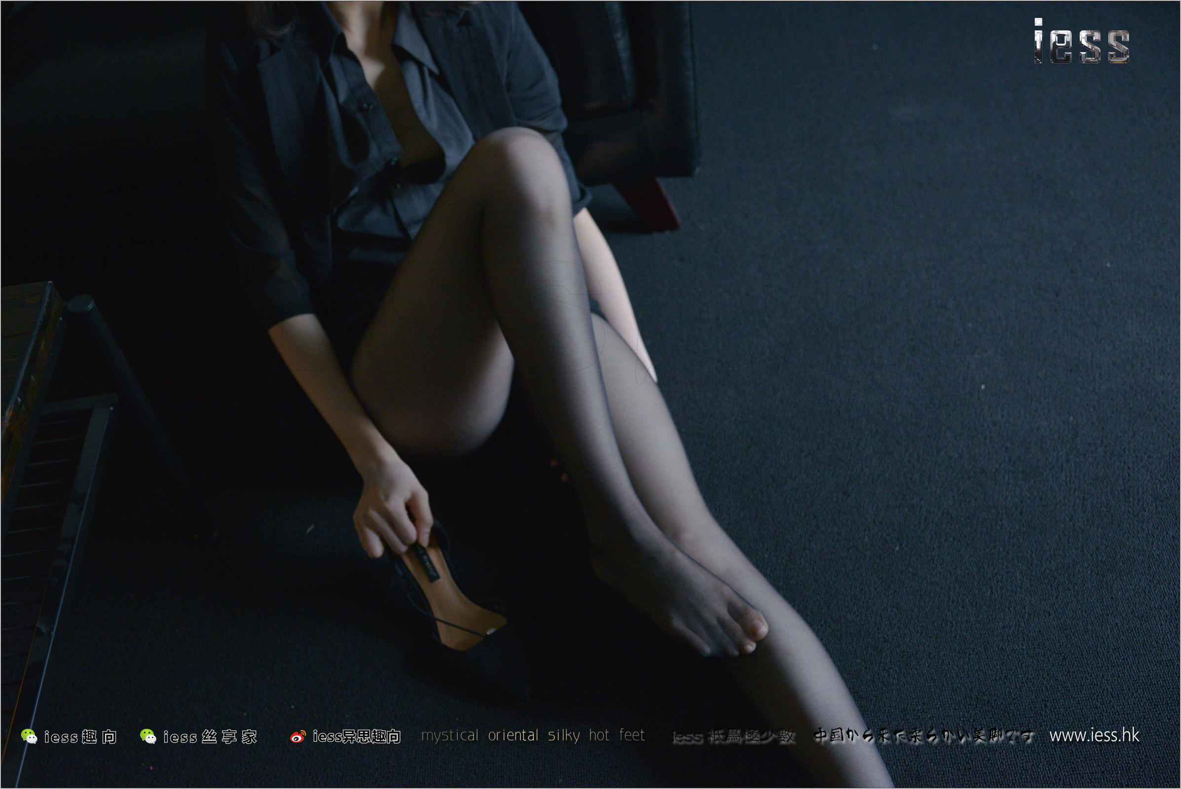 [IESS异思趣向] 丝足便当193 小莫 - 小莫的暗调黑丝④ [99](第42页)
