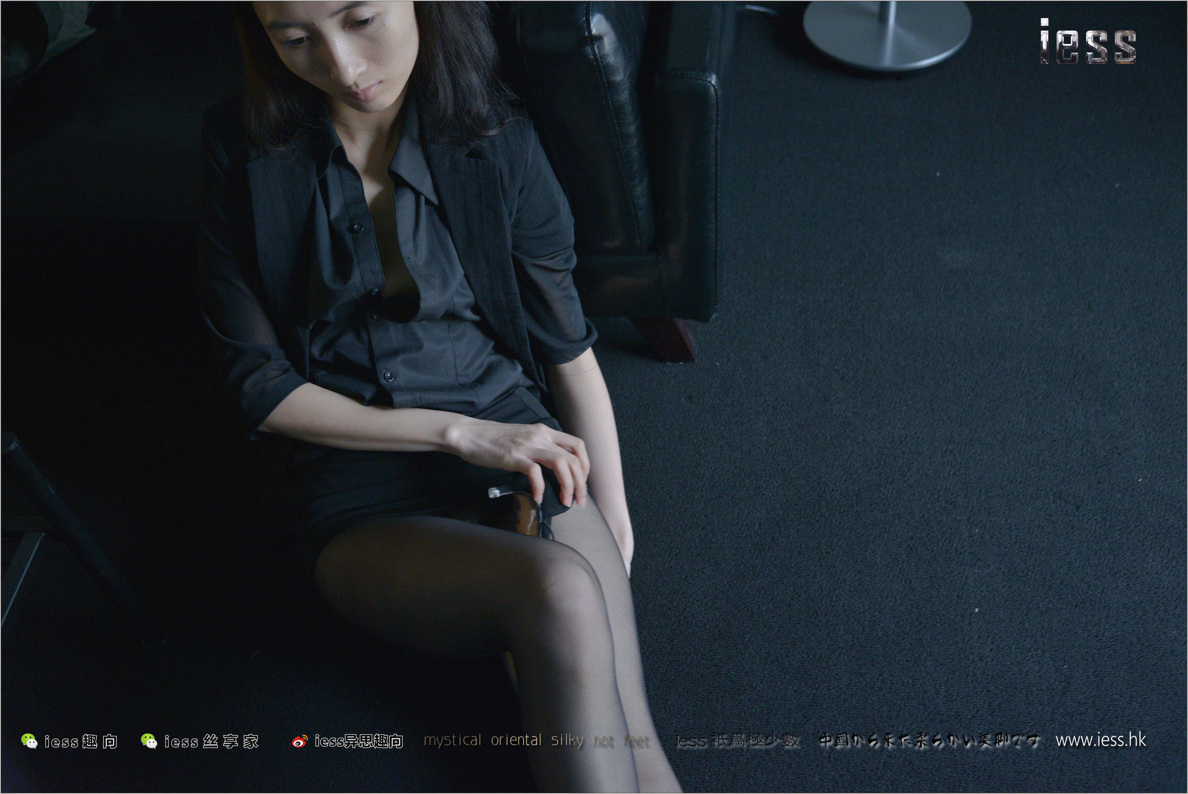 [IESS异思趣向] 丝足便当193 小莫 - 小莫的暗调黑丝④ [99](第62页)