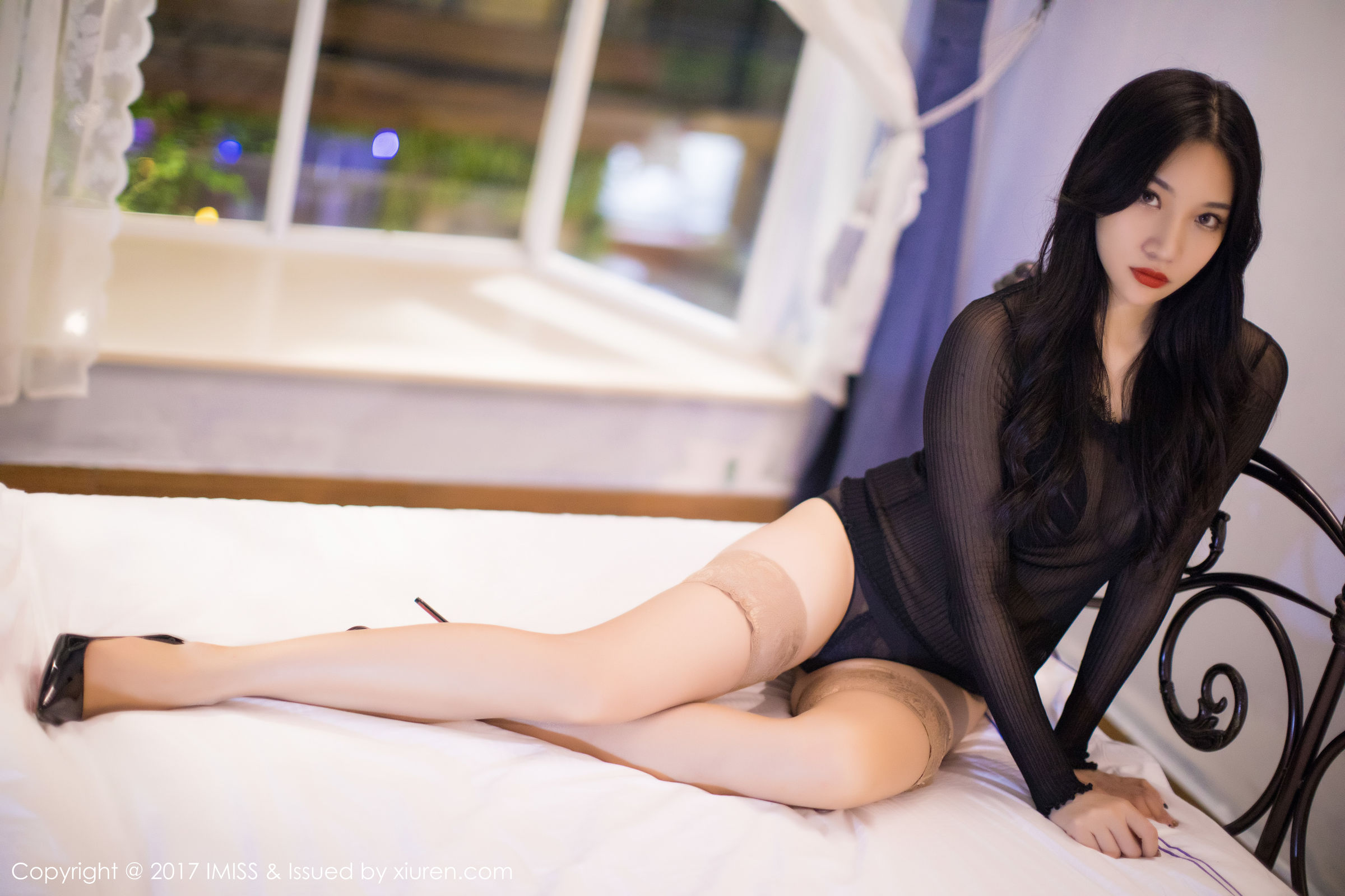 [IMISS爱蜜社] VOL.206 小狐狸Sica - 丝袜美腿写真[37](第21页)