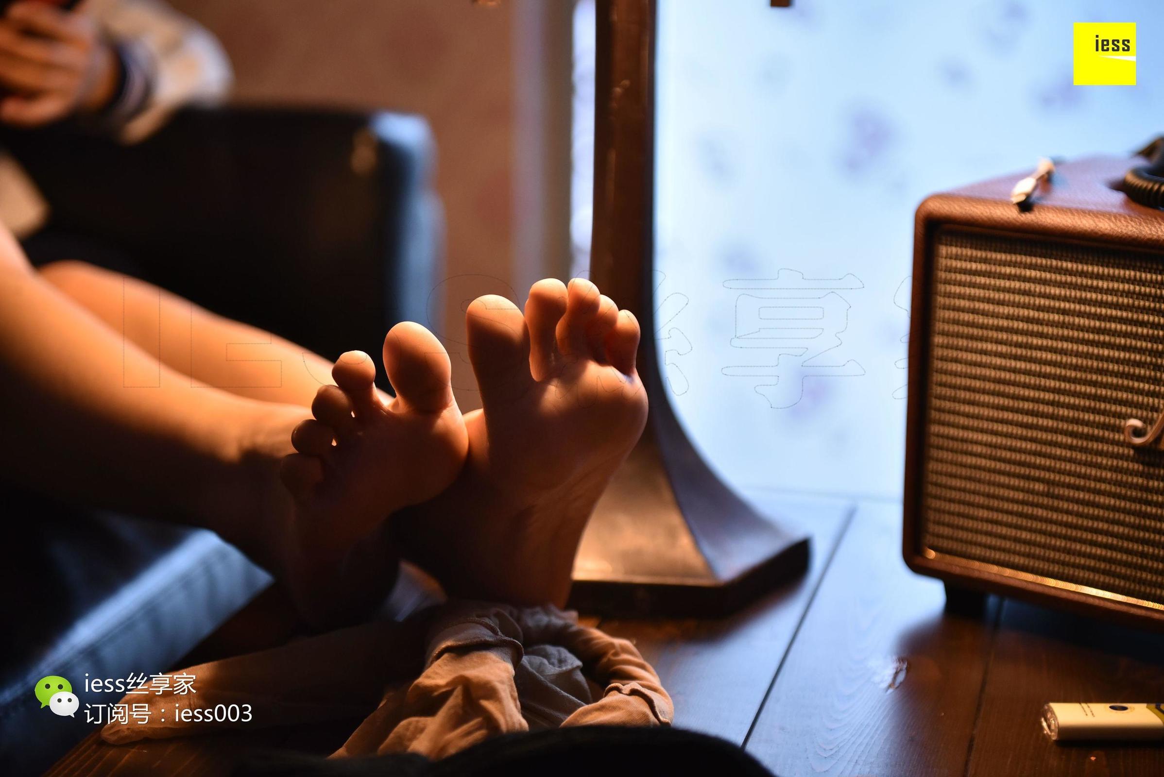 [IESS异思趣向] 丝享家076 琪琪 《琪琪随你入梦》 丝足写真[99](第85页)