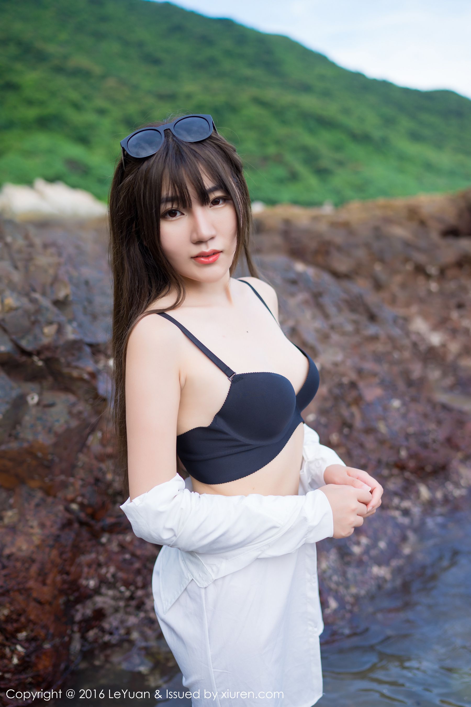 [LeYuan星乐园] VOL.0012 冷不丁 - 海边性感写真[52](第8页)