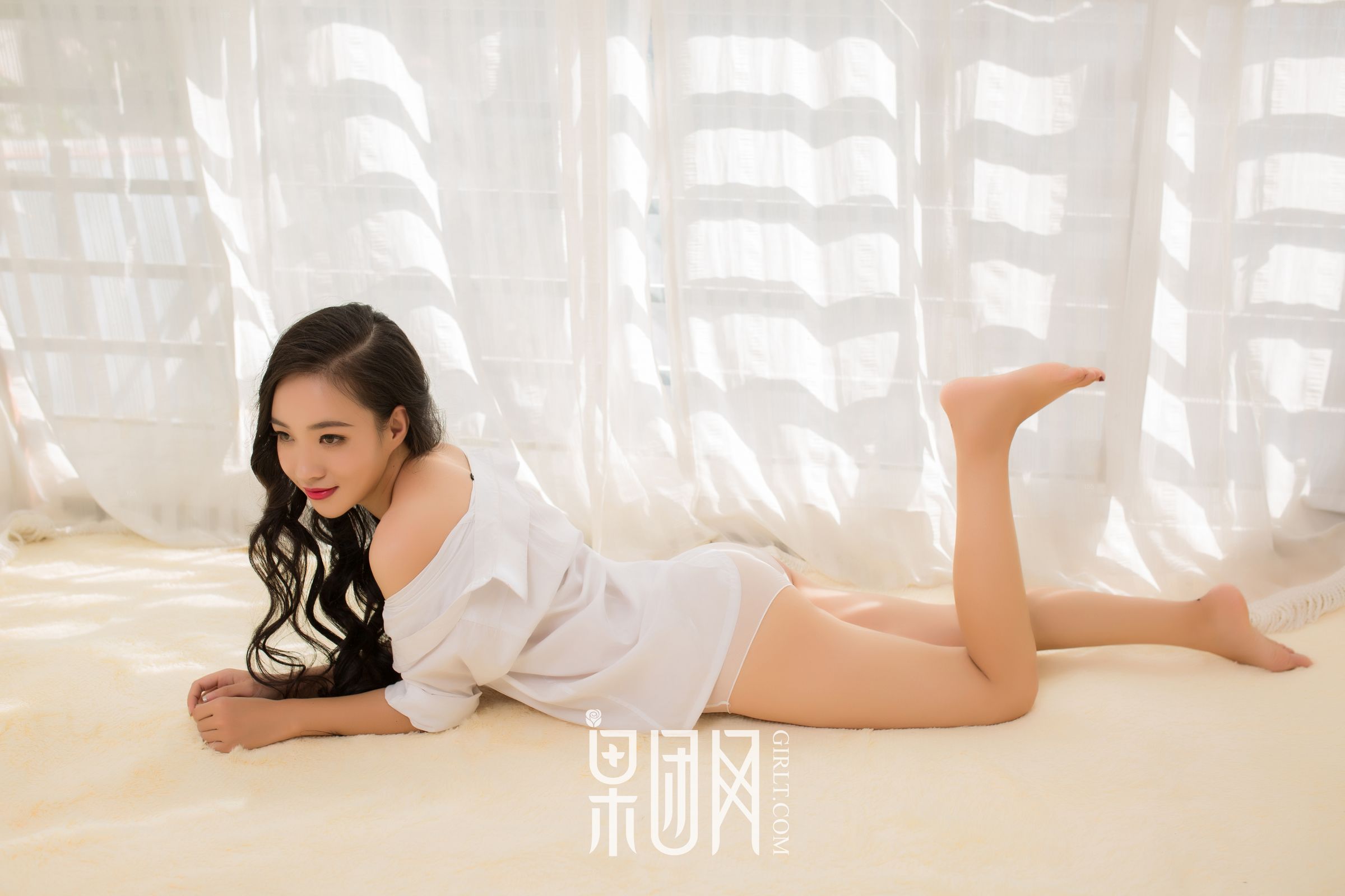 [Girlt果团网] TG.031 清纯学生妹上演网袜诱惑！[69](第39页)