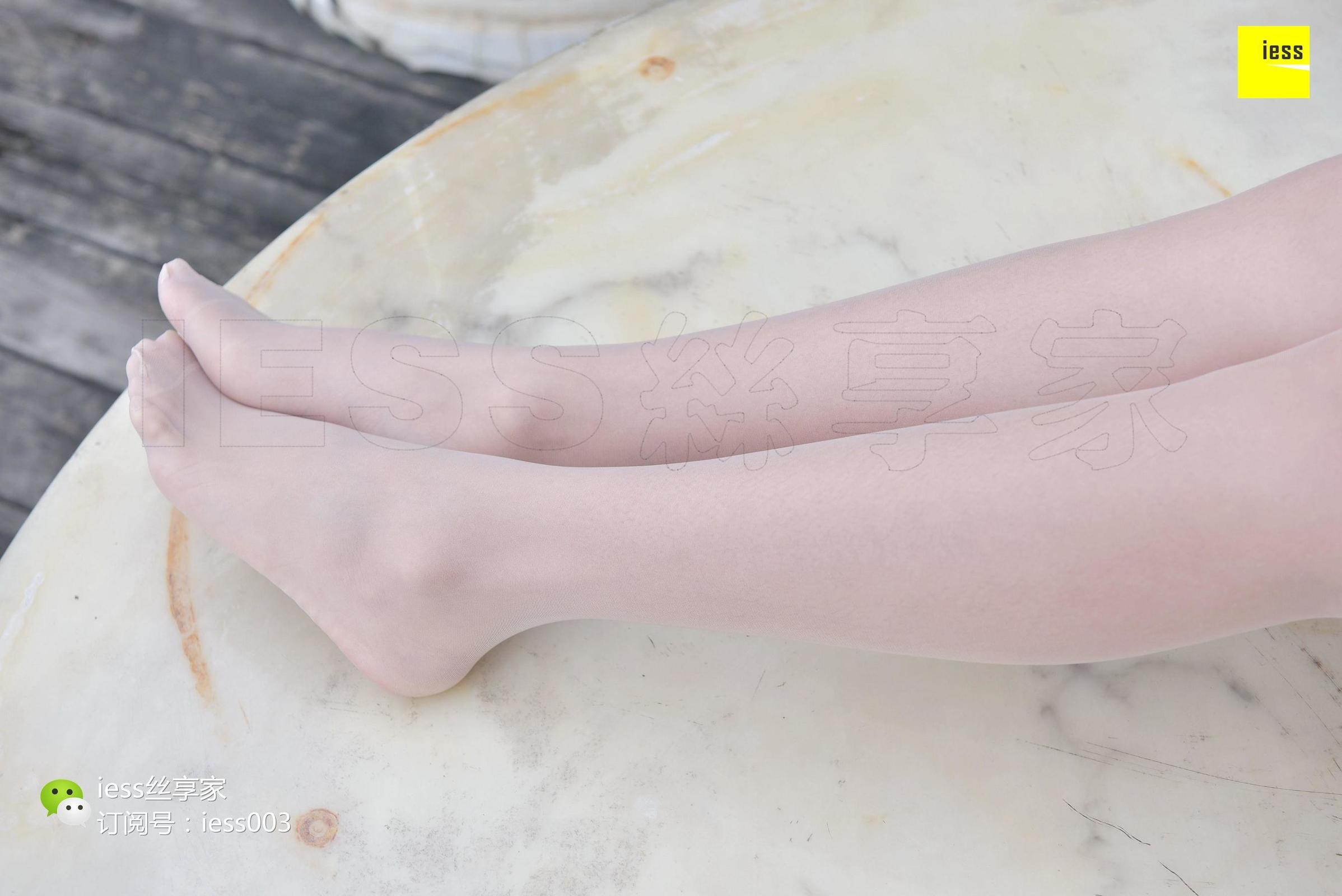 [IESS异思趣向] 丝享家039 婉萍 《透明水晶鞋的幻想Ⅱ》 丝足写真[97](第16页)