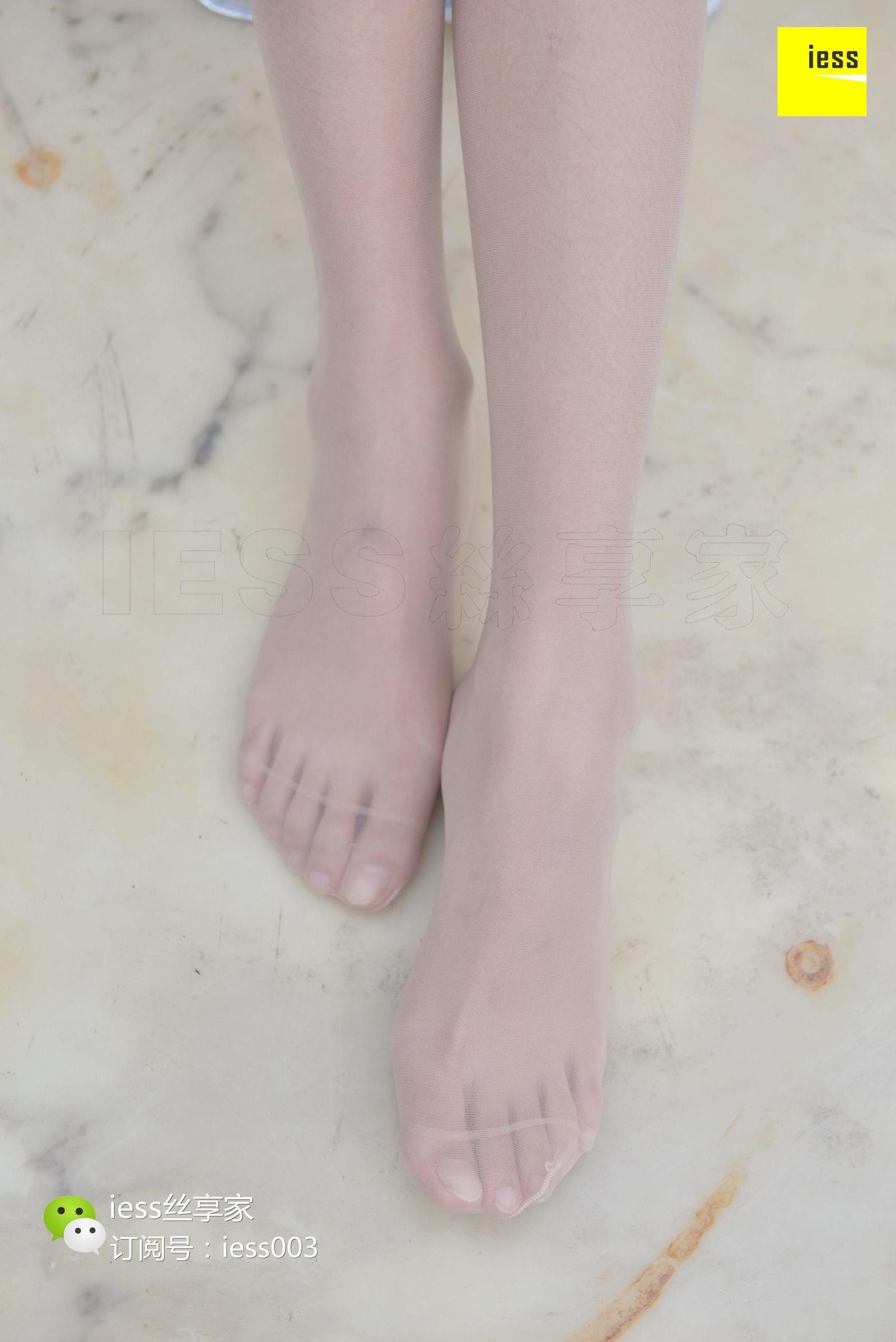 [IESS异思趣向] 丝享家039 婉萍 《透明水晶鞋的幻想Ⅱ》 丝足写真[97](第32页)