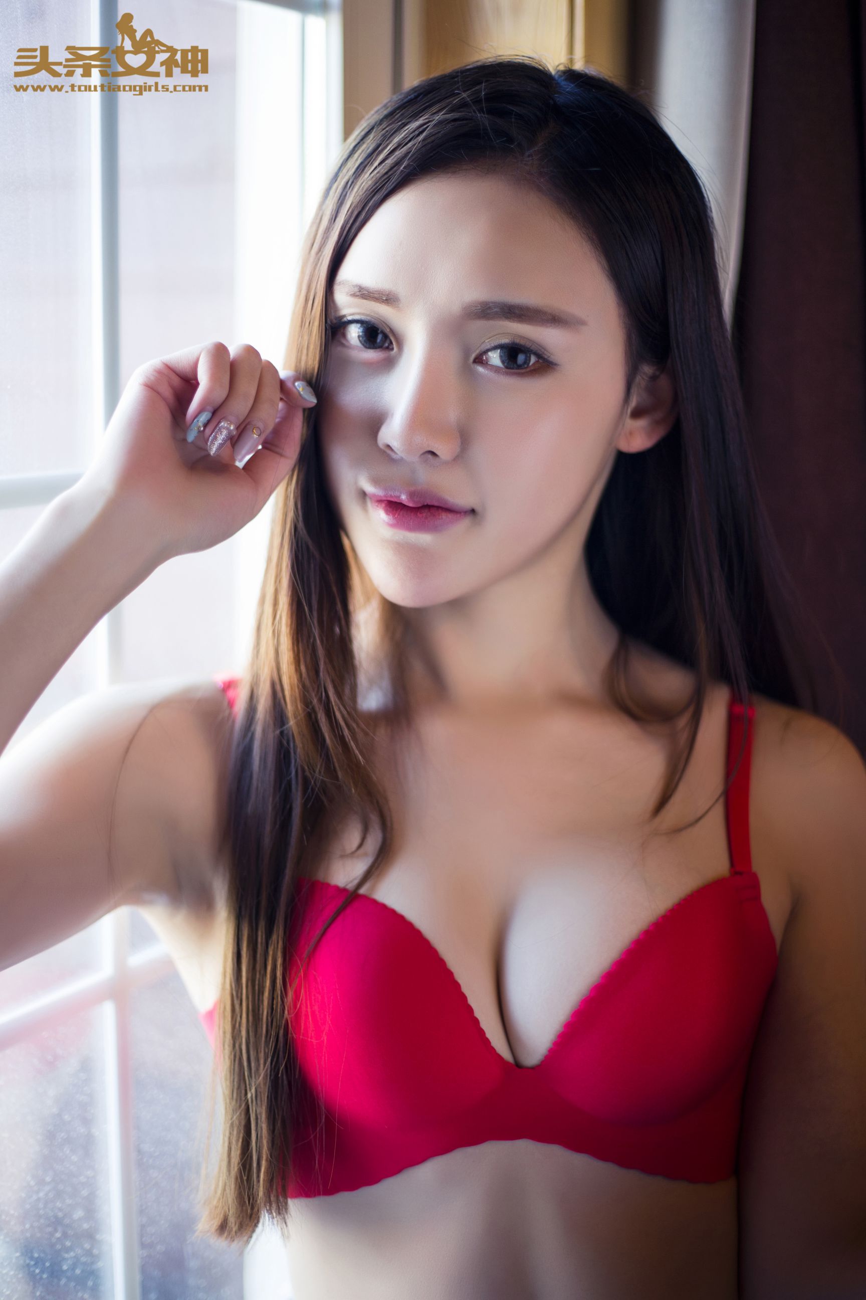 [TouTiao头条女神] No.103 昭研 - 雪屋比基尼[23](第12页)