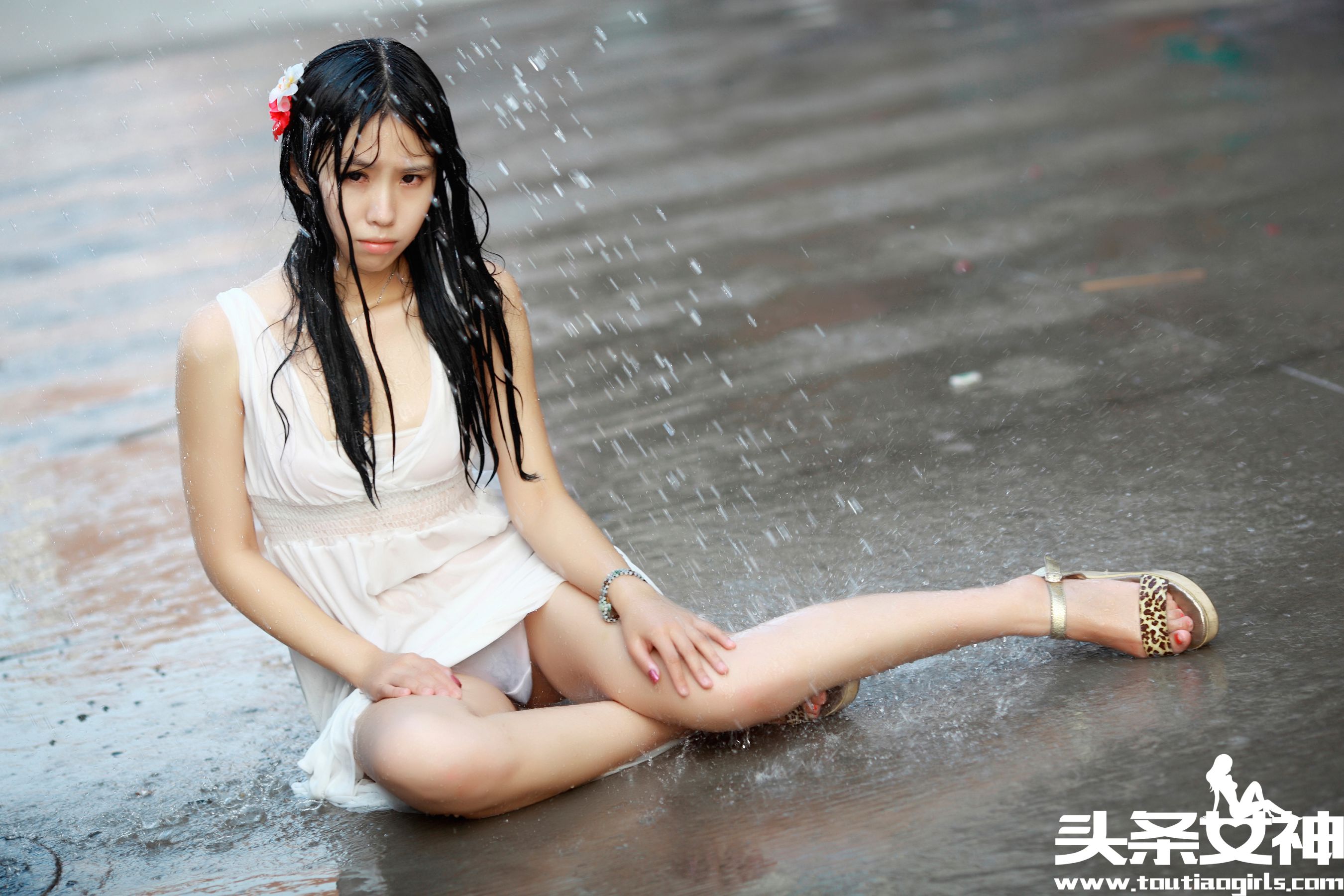 [TouTiao头条女神] No.087 琪琪 - 异域萝莉[43](第22页)