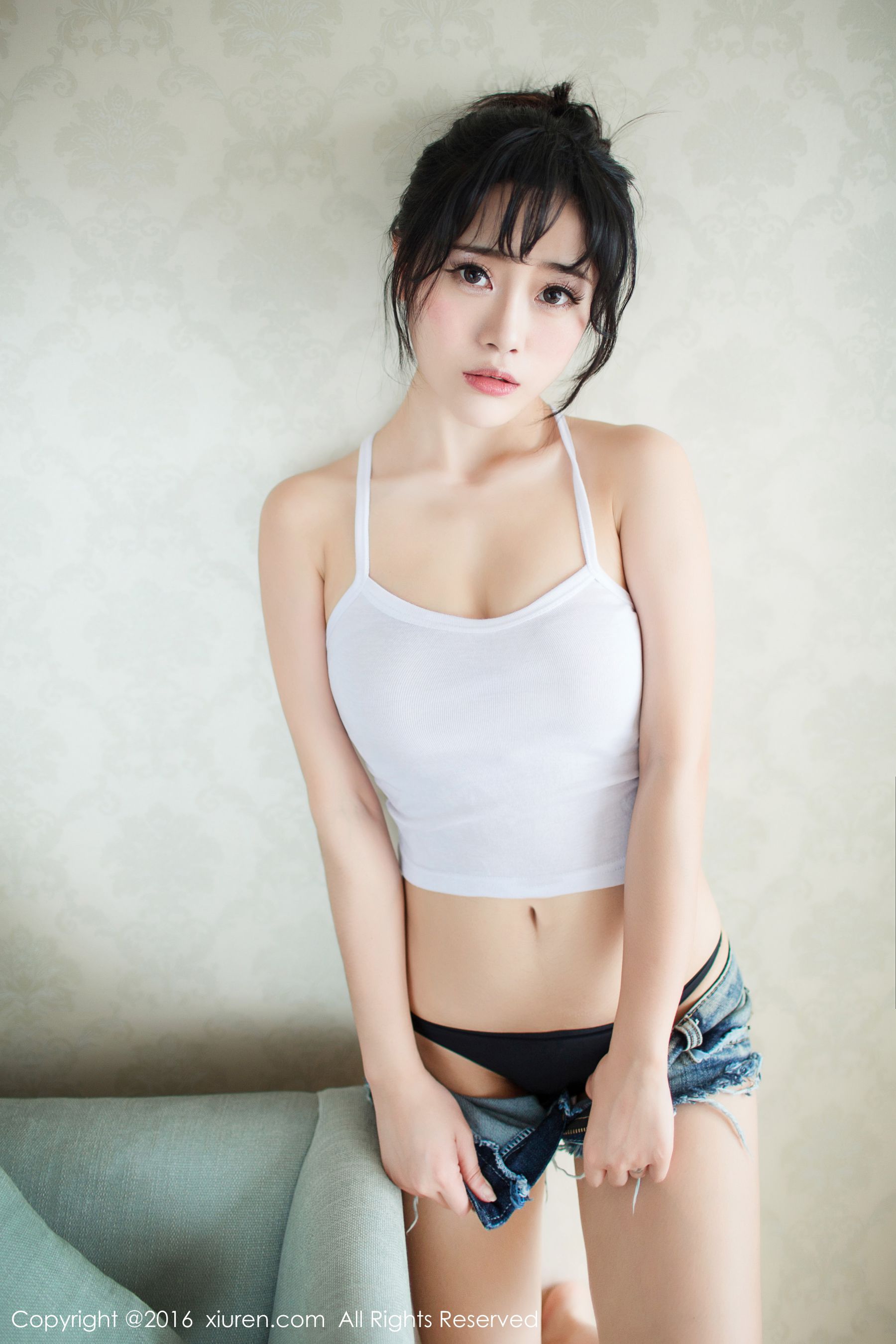 [XiuRen秀人网] No.550 兜豆靓Youlina 《香蕉小护士》写真套图[63](第47页)