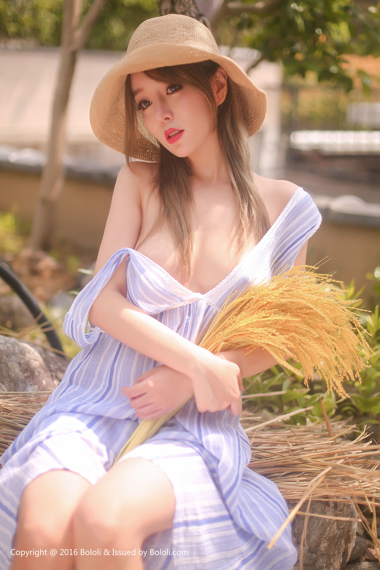 [Bololi波萝社] BOL.102 王雨纯 - 野外露出 写真套图[48](第29页)