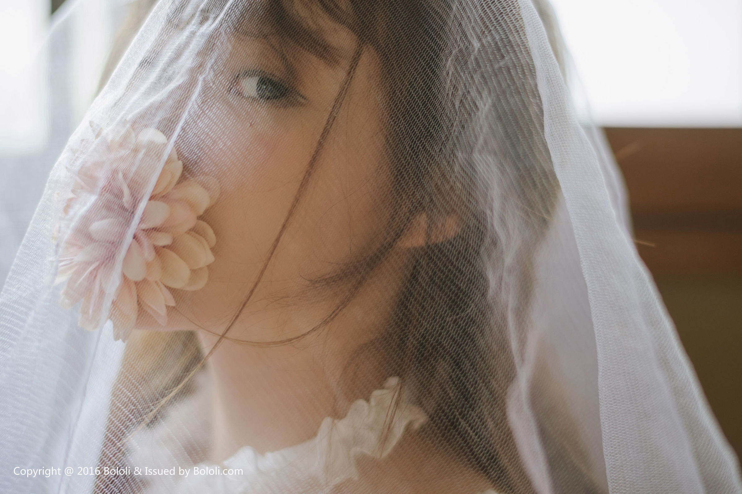 [Bololi波萝社] BOL.090 柳侑绮 - 白纱少女与花 写真套图[41](第39页)